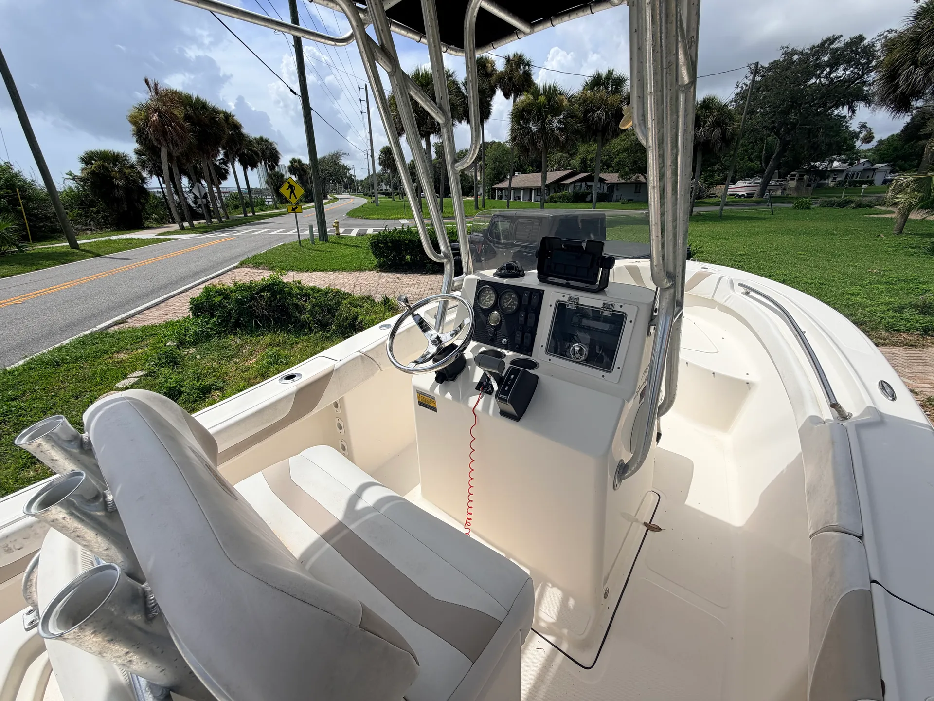 PIONEER BOATS 197 SPORTFISH W/150DPXII E-TEC in Daytona Beach, FL — photo 5