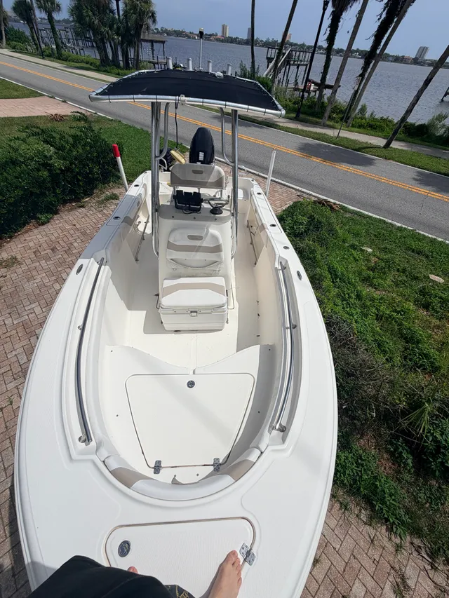 Rent a PIONEER BOATS center console in Daytona Beach, FL near me