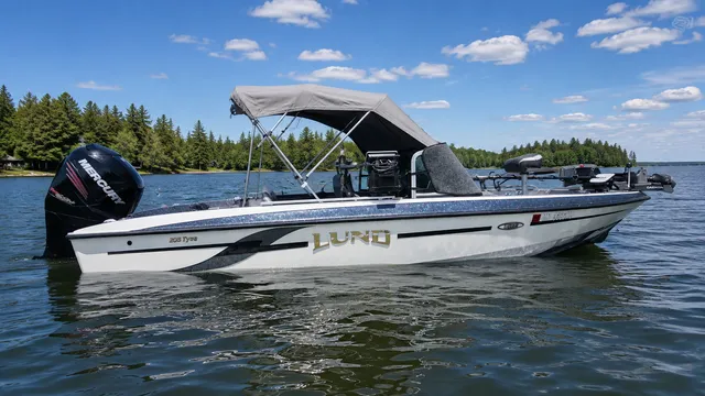 Rent a LUND BOATS performance fishing in Nisswa, MN near me