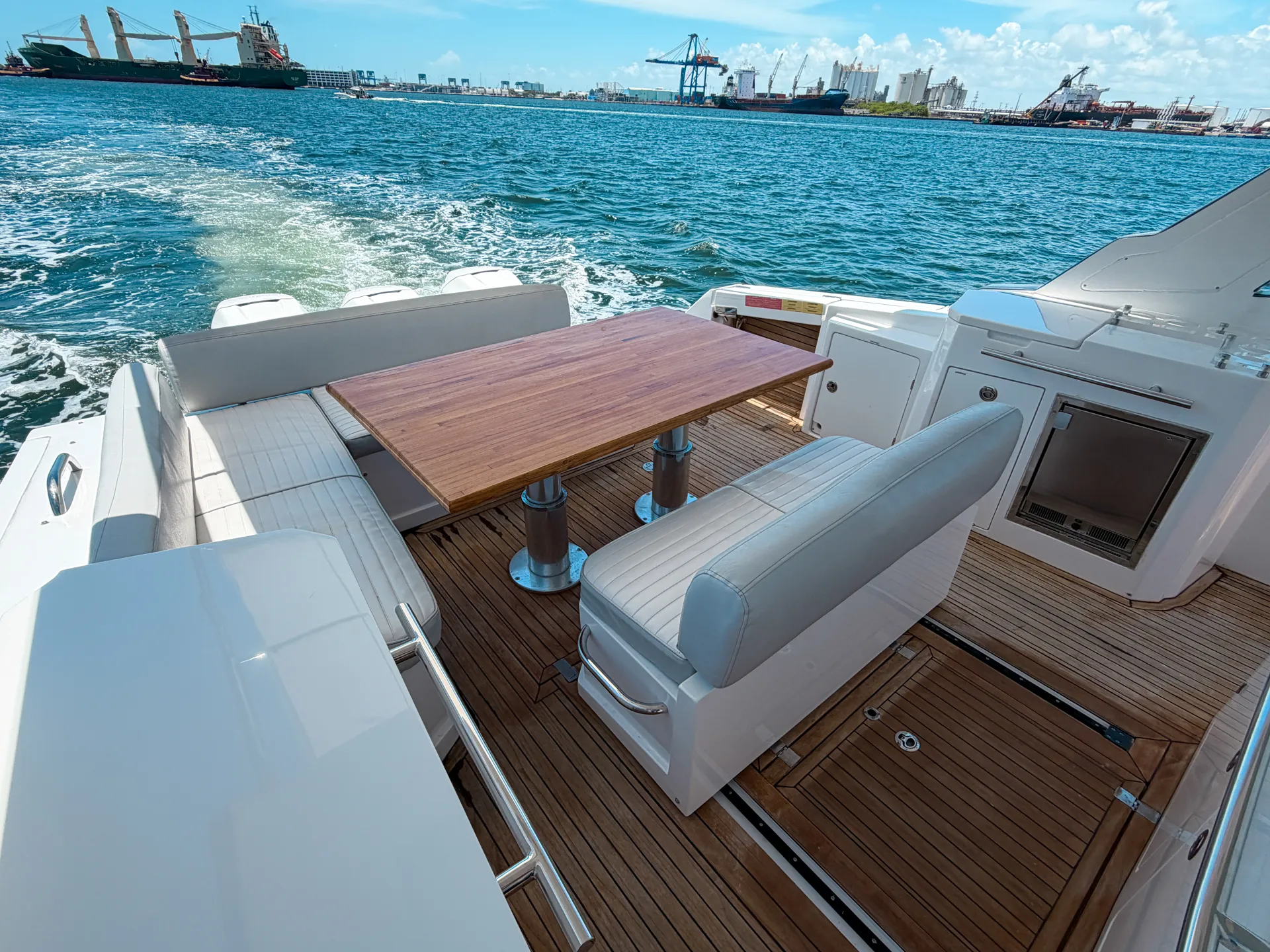 Italian Luxury - Sandbar, Snorkel, and Adventure