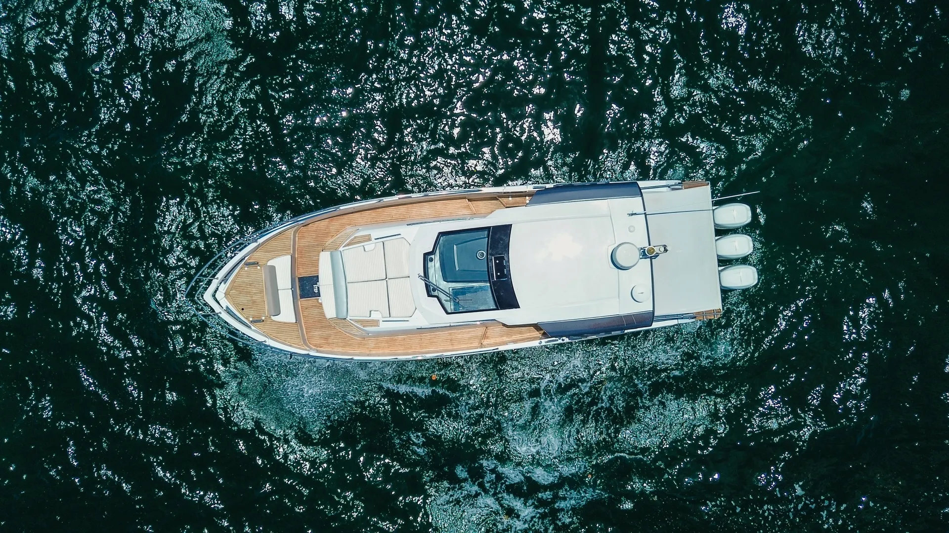 Italian Luxury - Sandbar, Snorkel, and Adventure