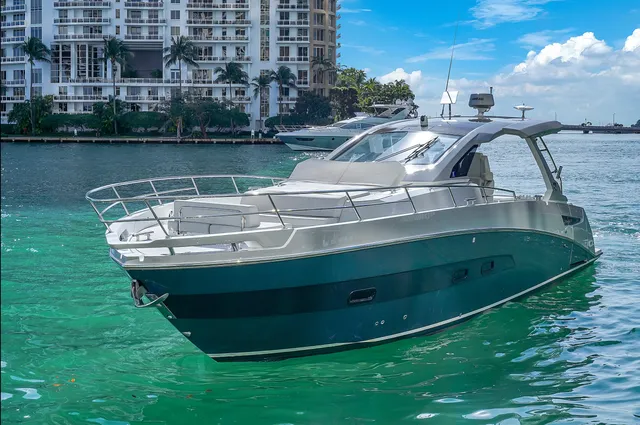 Rent a cruiser in Fort Lauderdale, FL near me