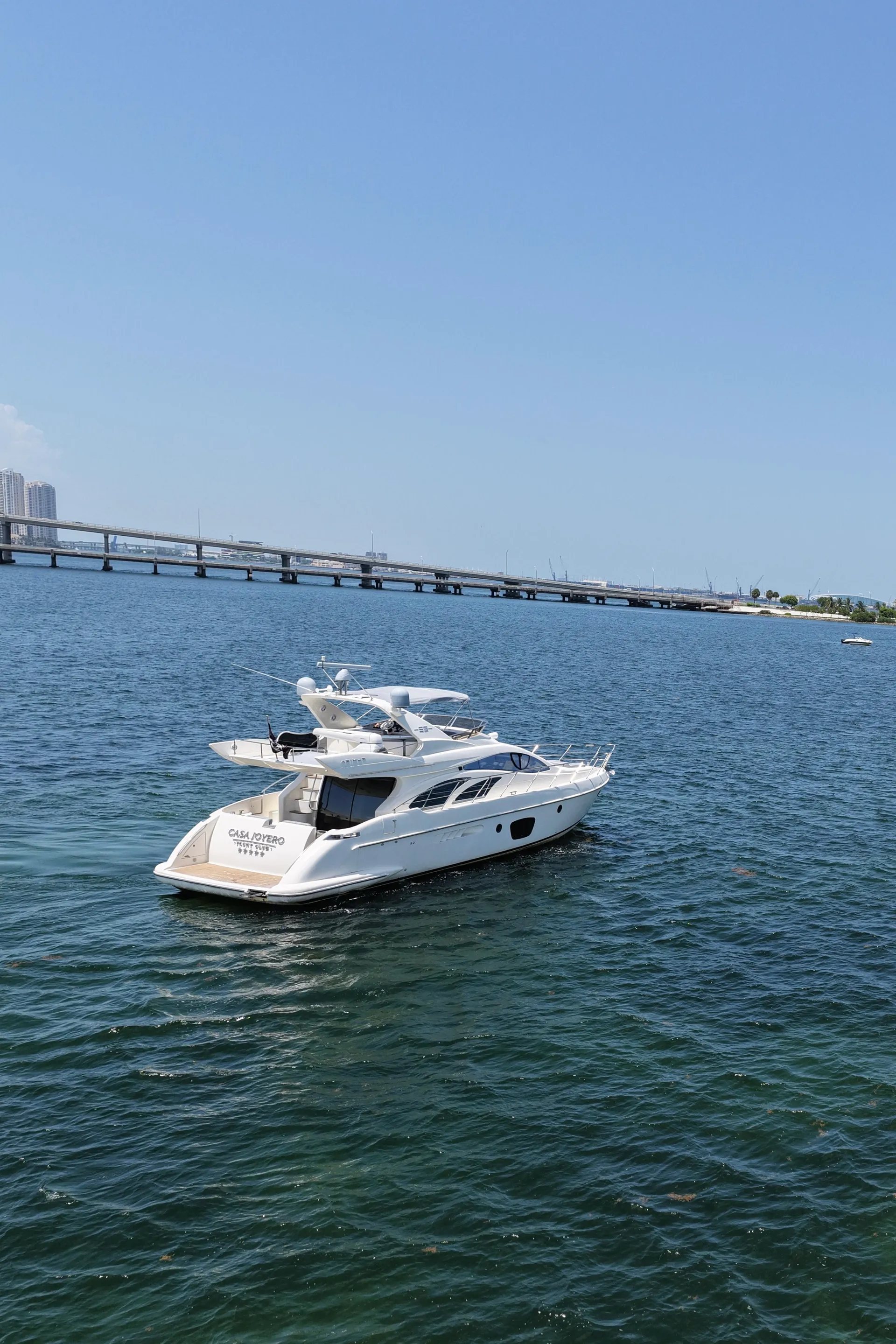 Azimut 60 Flybridge in Miami, FL — photo 2