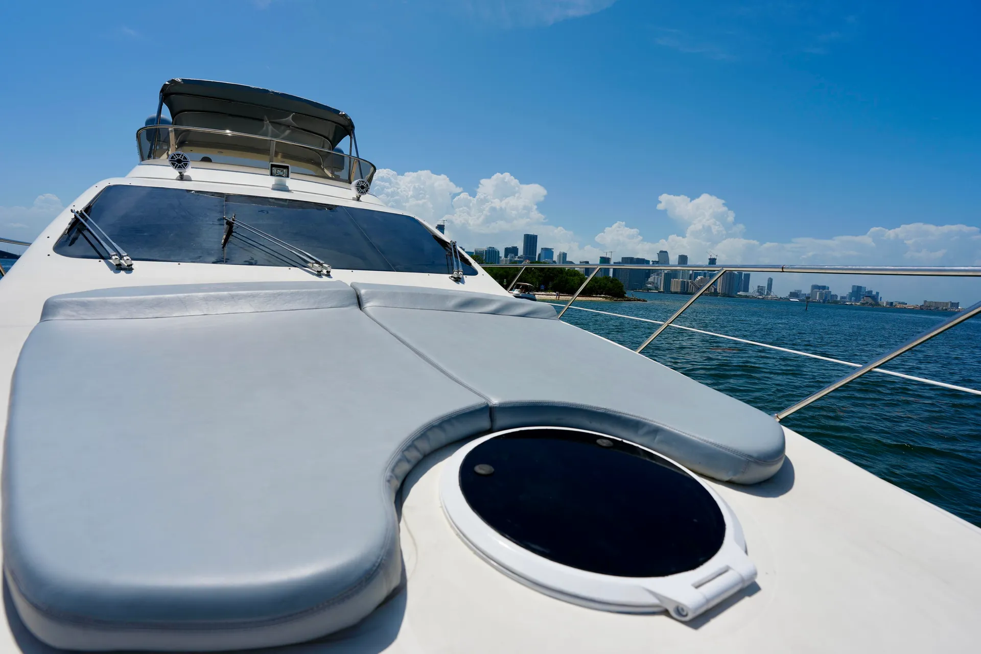 Azimut 60 Flybridge in Miami, FL — photo 5