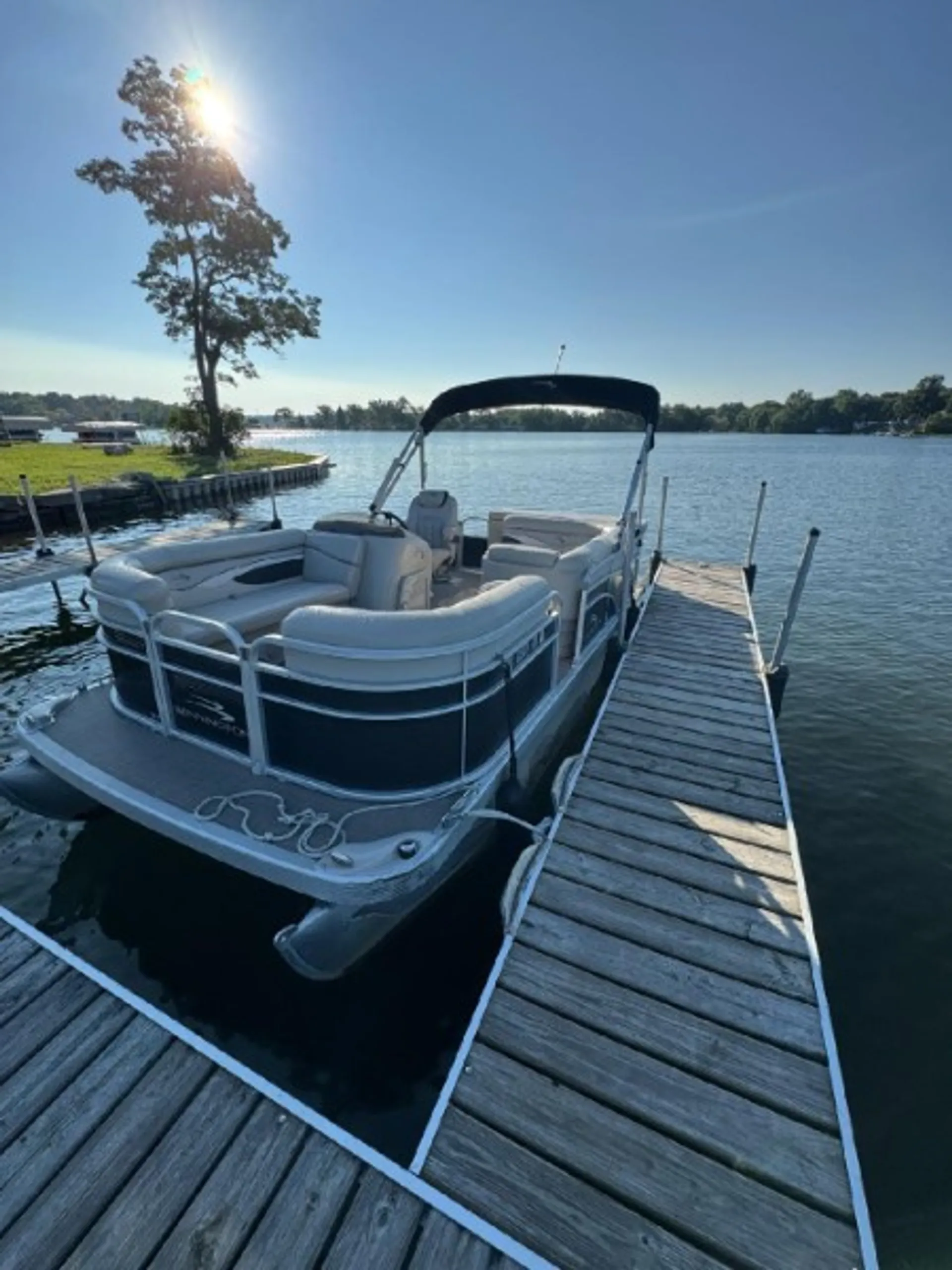 BENNINGTON MARINE 188 SLV in Linden, MI