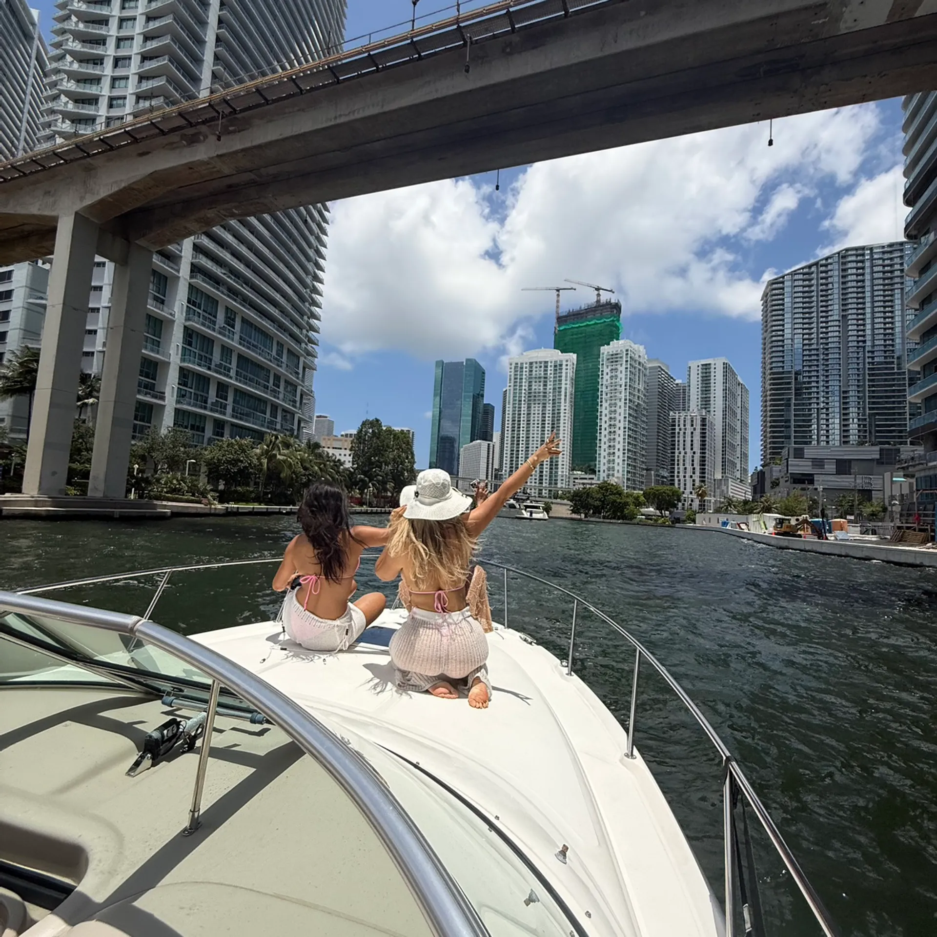 Sea Ray Boats Amberjack 290 in Miami, FL — photo 8