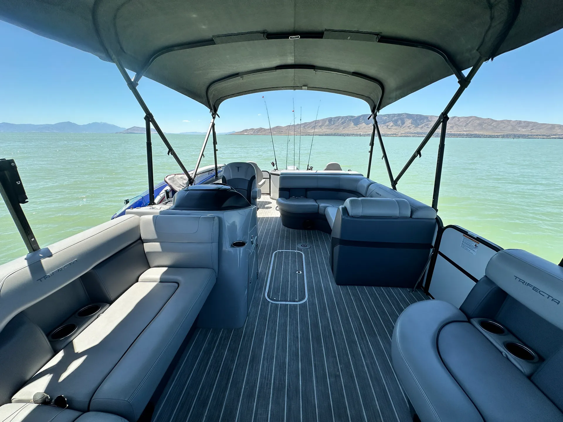 TRIFECTA PONTOONS 24RFC CS in American Fork, UT — photo 2