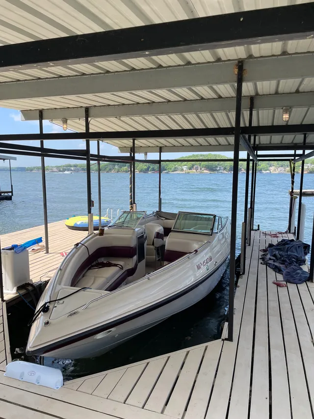 Rent a Crownline Boats bow rider in Sunrise Beach, MO near me