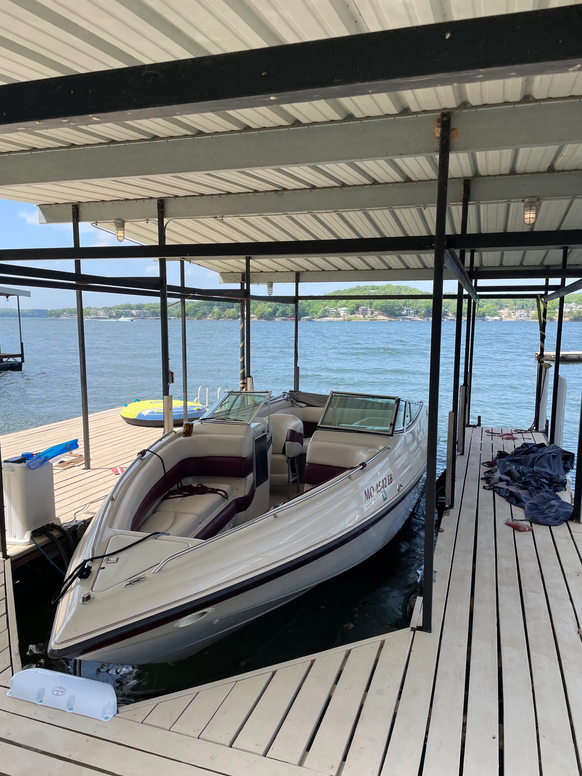 Captained 27ft Deep V Bow Rider | Tubing, Sunsets and Lake Bar Crawls