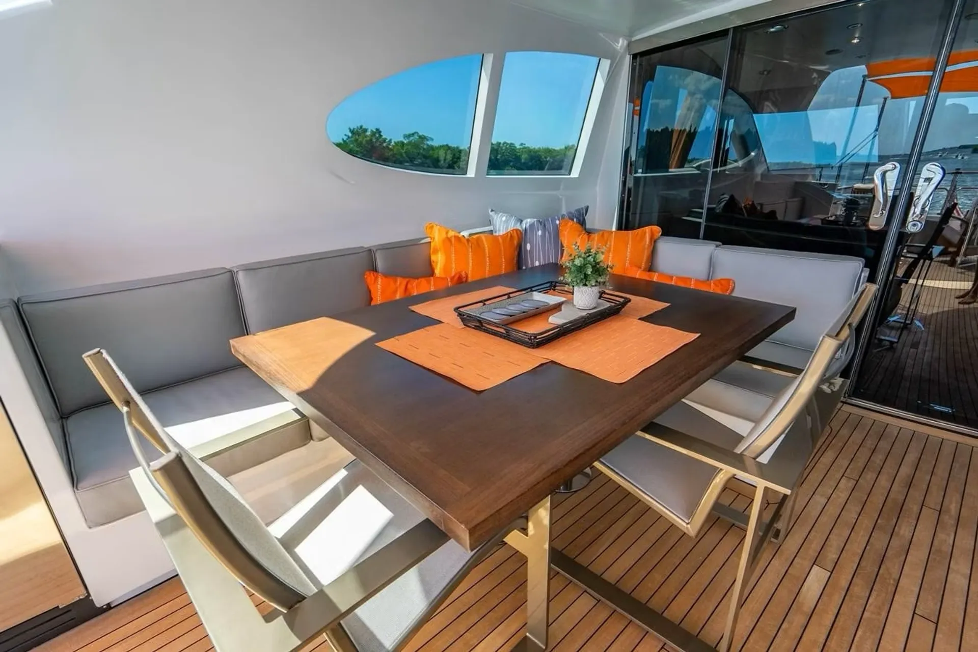 Lazzara Motor Yacht in Key West, FL — photo 8