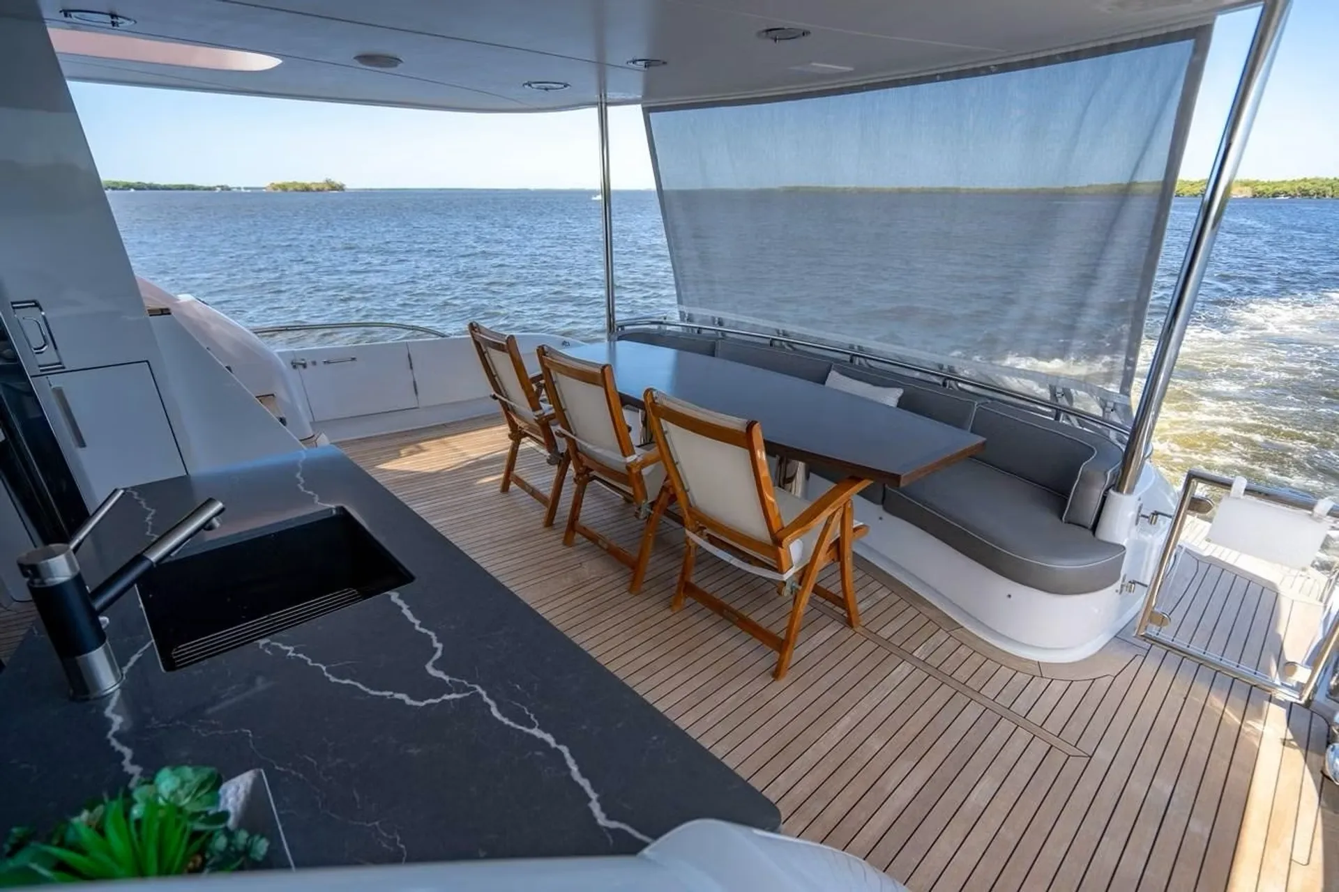 88ft Lazzara Yacht with lots of Outdoor Spaces and Water Toys!