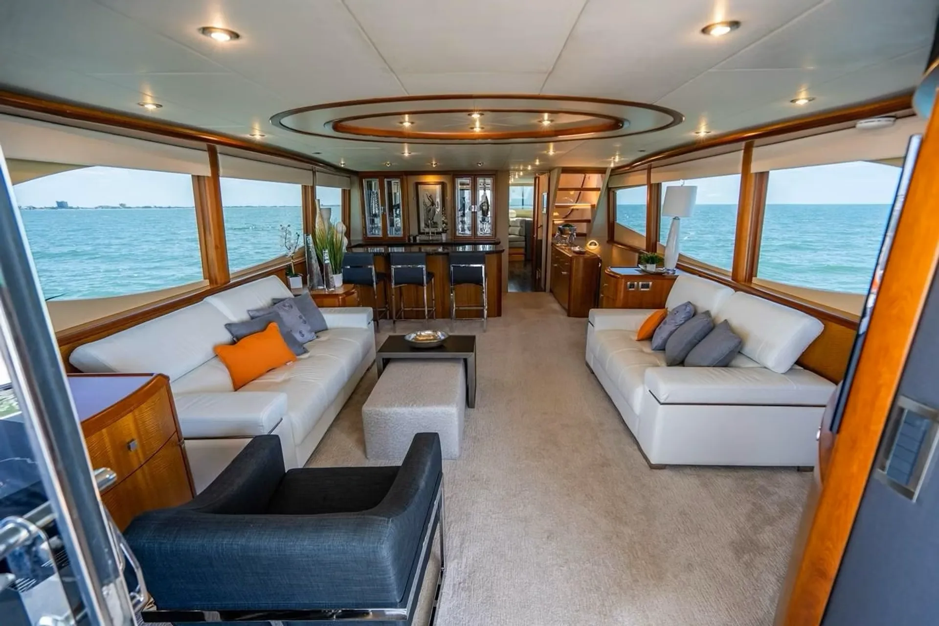 Lazzara Motor Yacht in Key West, FL — photo 9