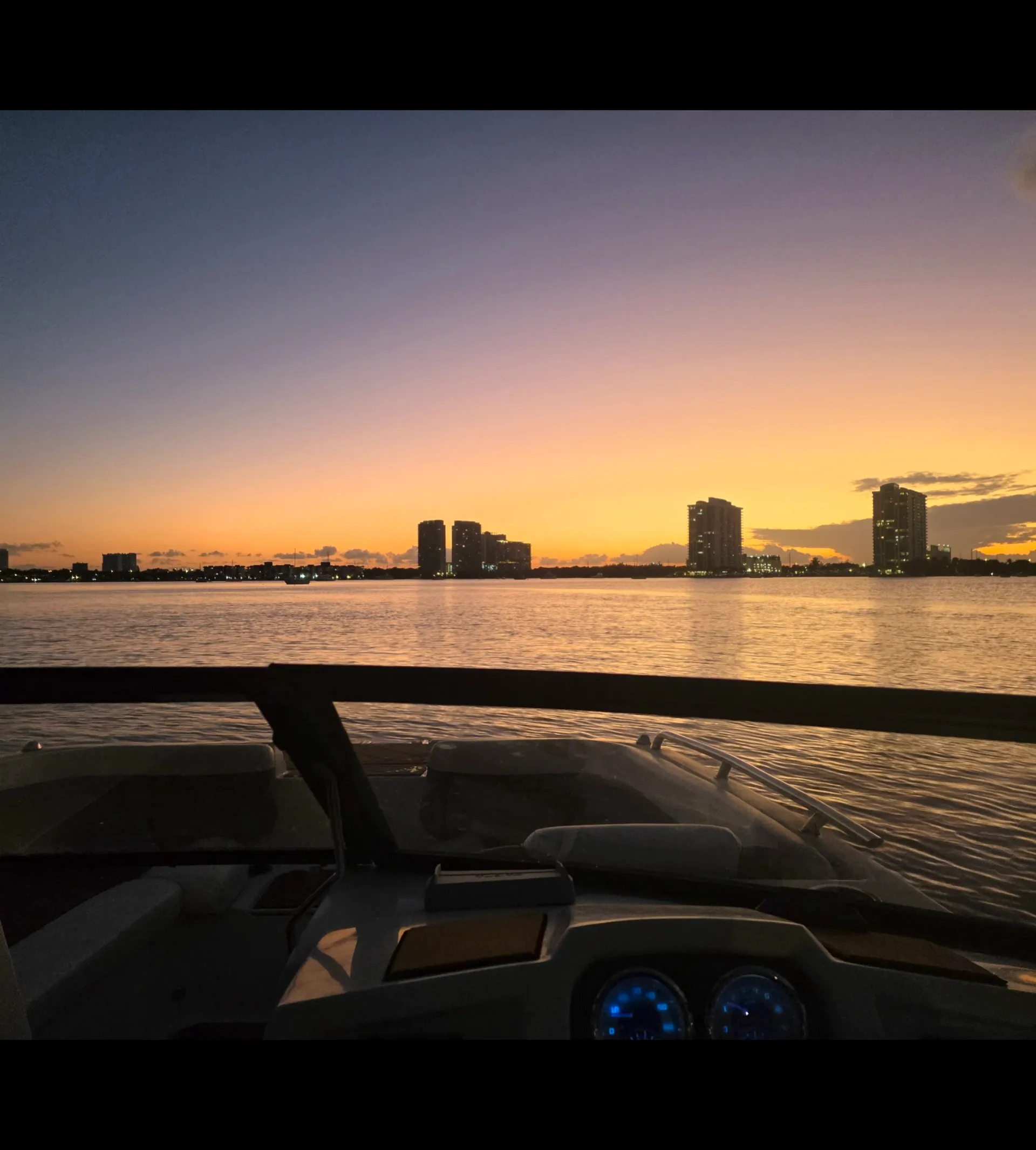 Private Boat Experience with Captain in Sunny Isles/ Haulover/ Islands