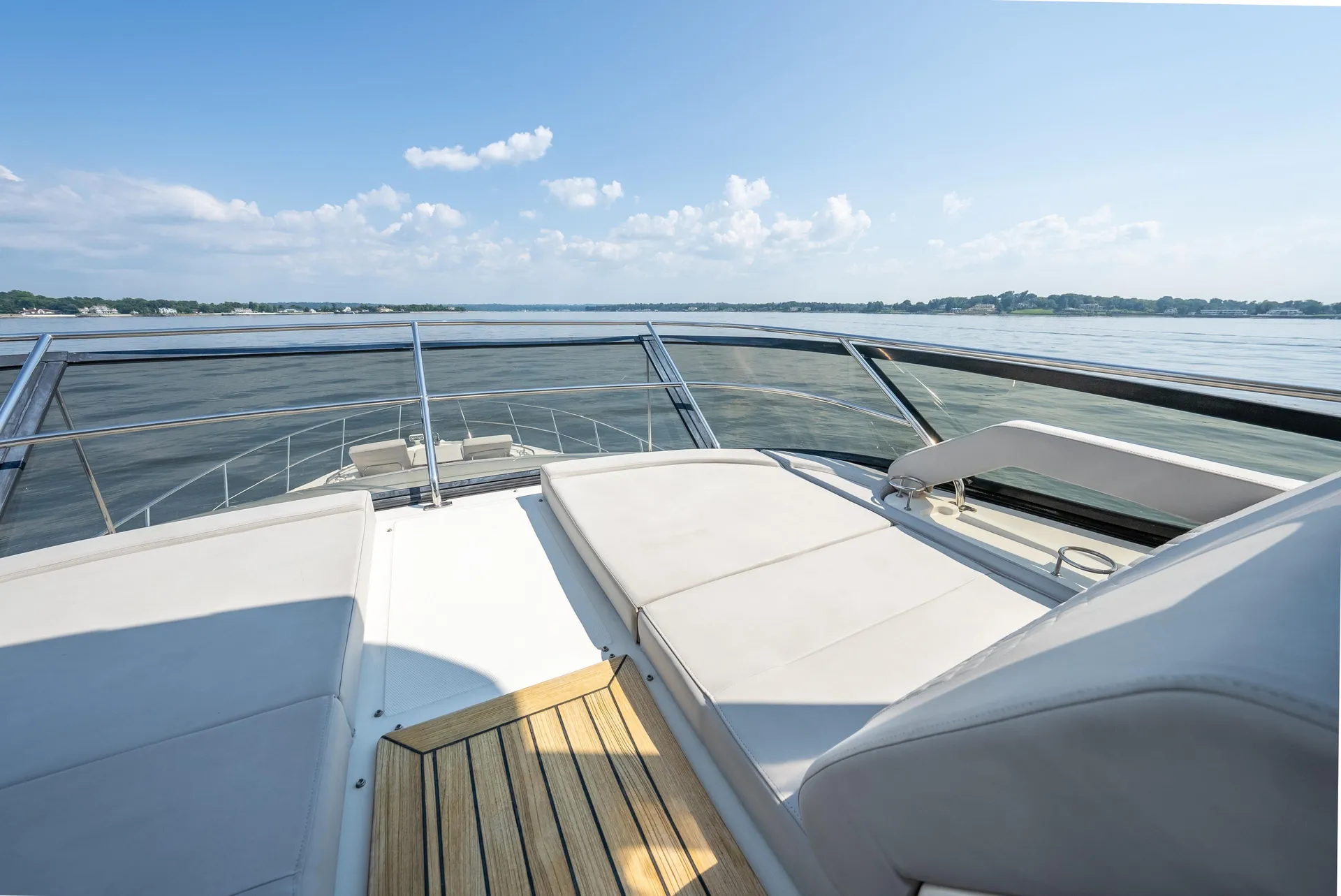 Sea Ray Boats L590 Fly in Port Washington, NY — photo 8