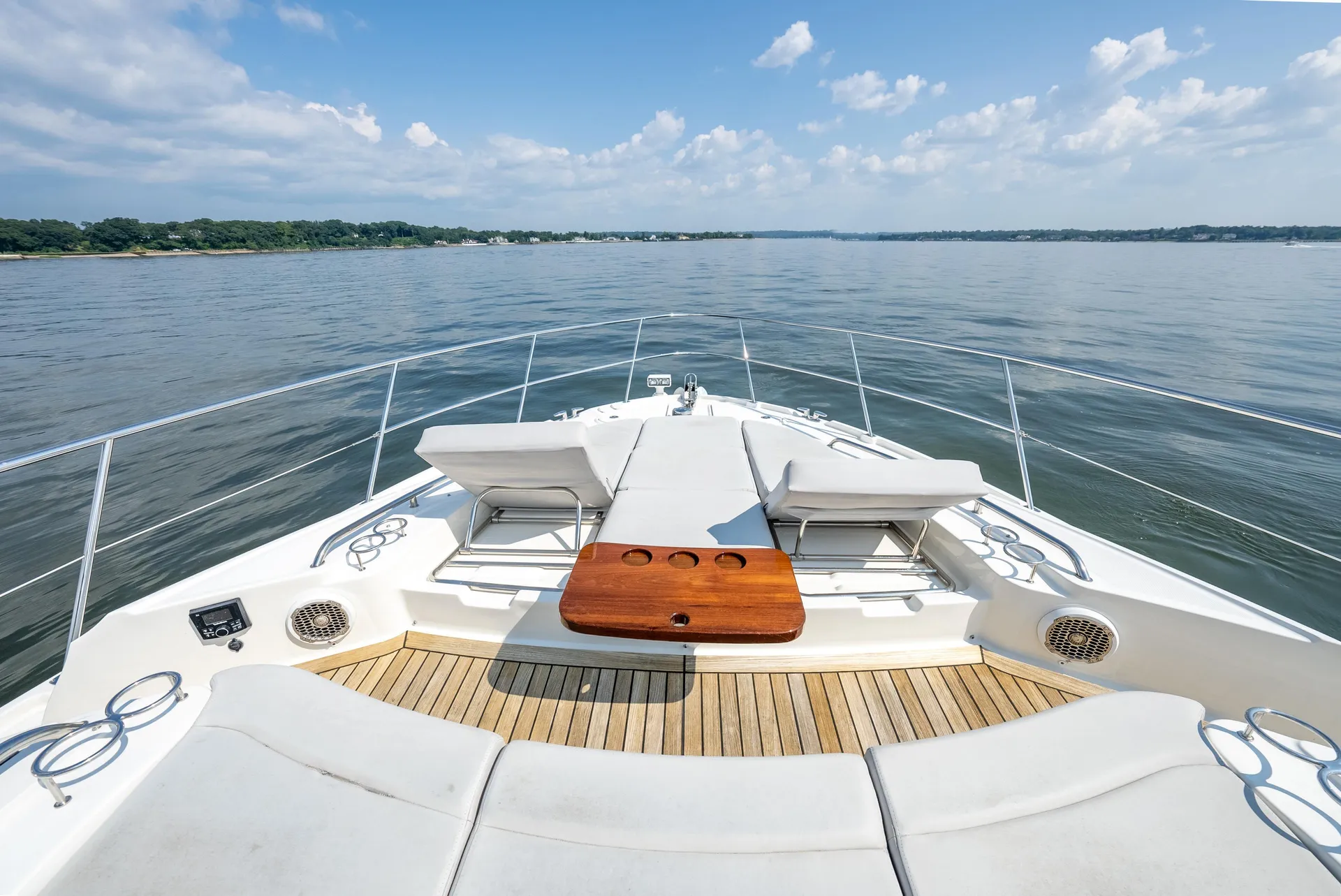 Beautiful 62' Sea Ray with Water Toys serving Long Island, NY!