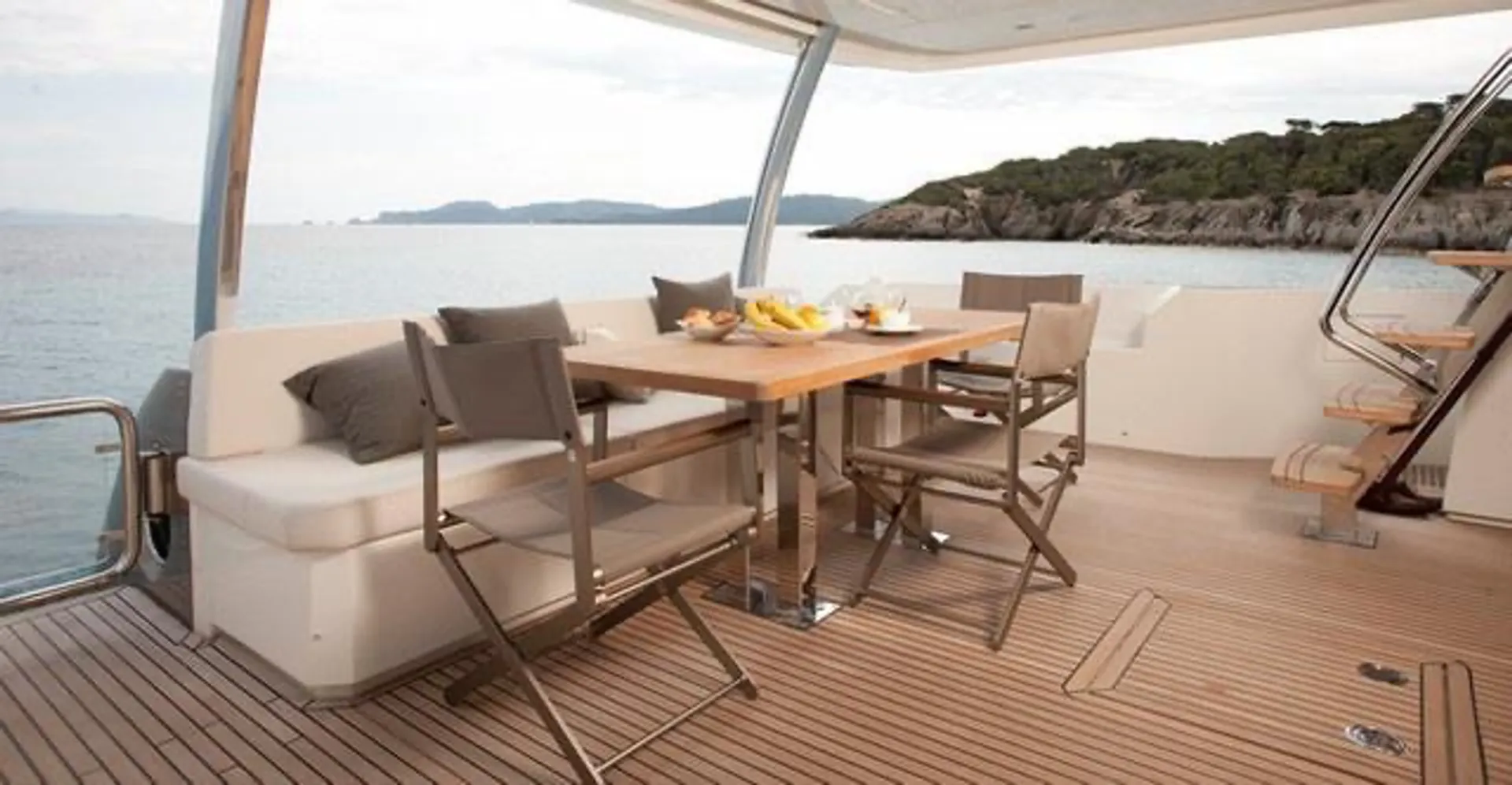 Prestige 750 in Palm Beach, FL — photo 3