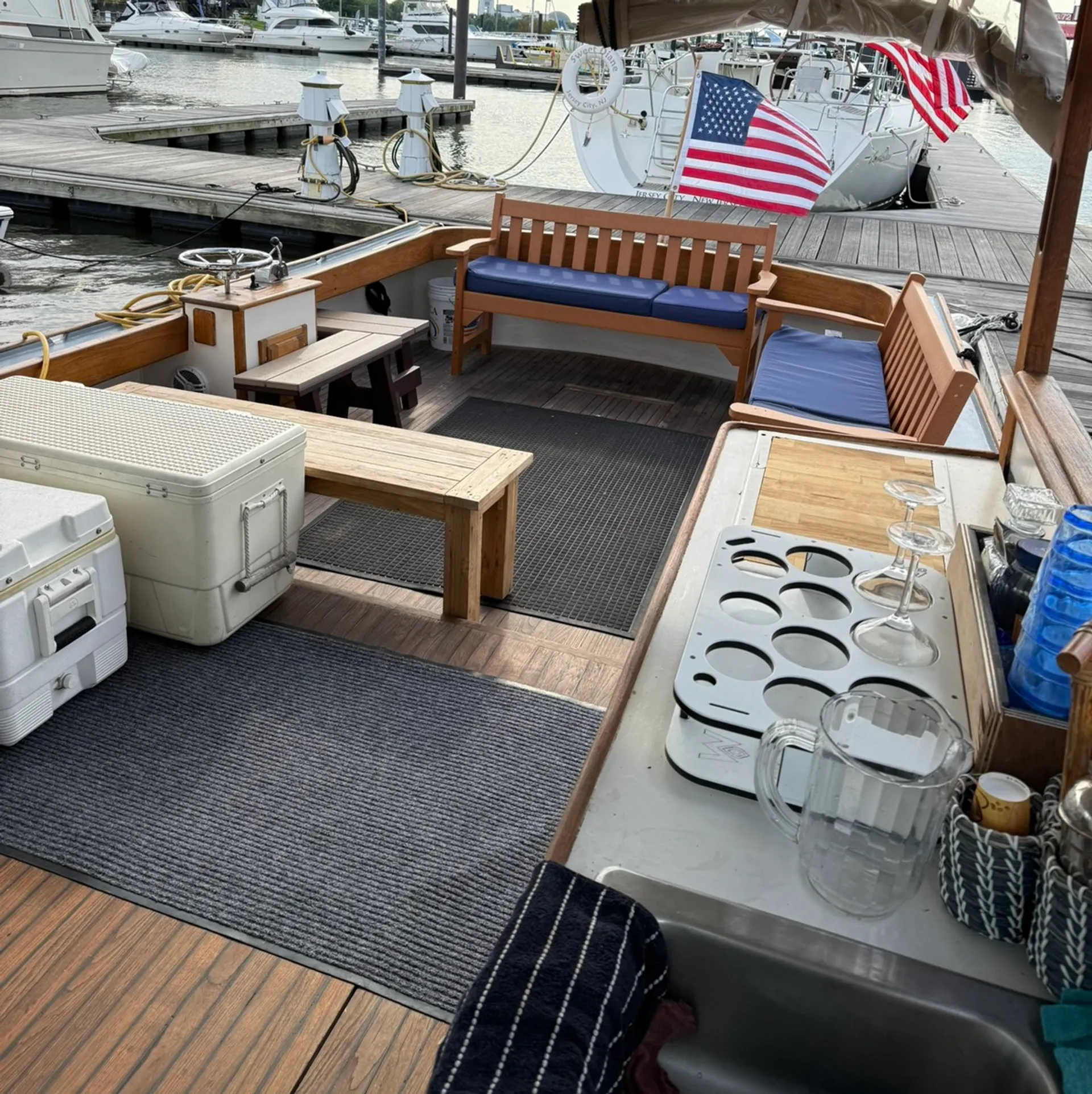 NY Harbor Tours and Sunset Cruise to Statue of Liberty