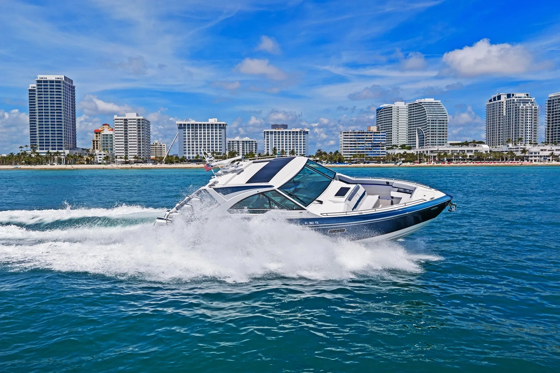 FORMULA BY THUNDERBIRD 400 SUPER SPORT CROSSOVER in Fort Lauderdale, FL — photo 3