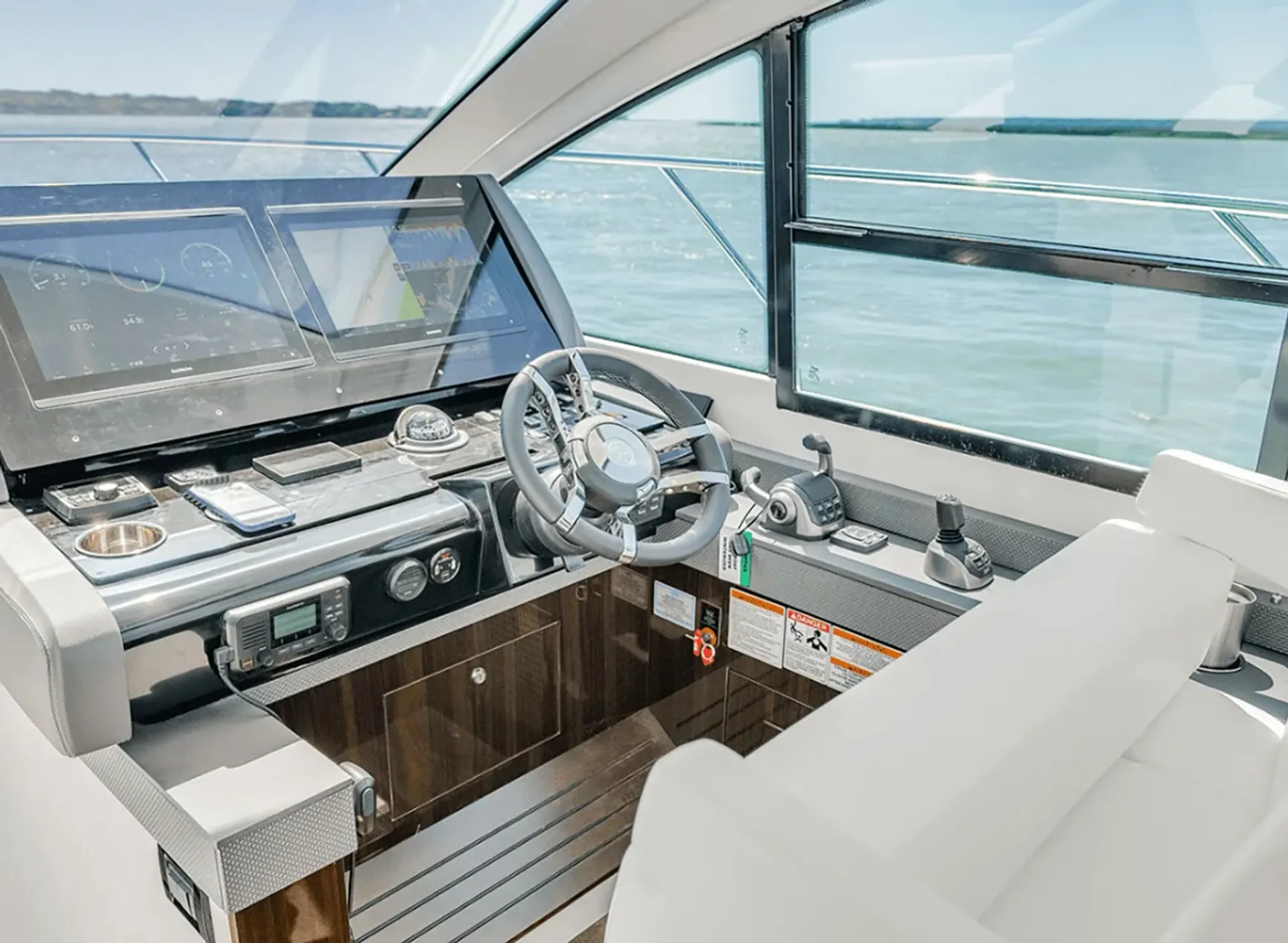 CRUISERS YACHTS 50 CANTIUS in Delray Beach, FL — photo 10