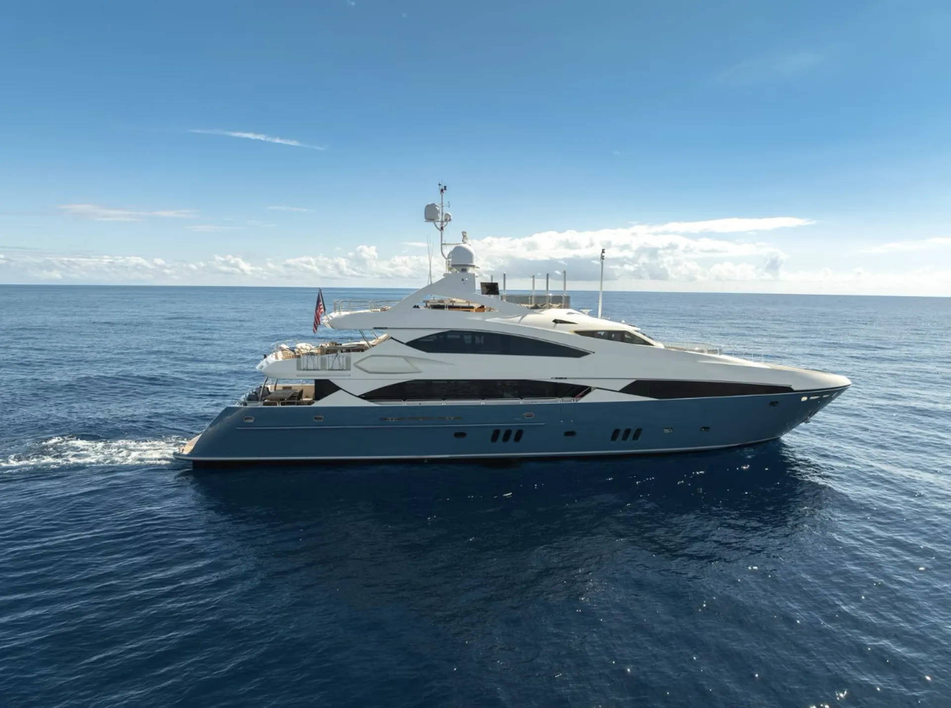 Sunseeker 130 in Miami, FL