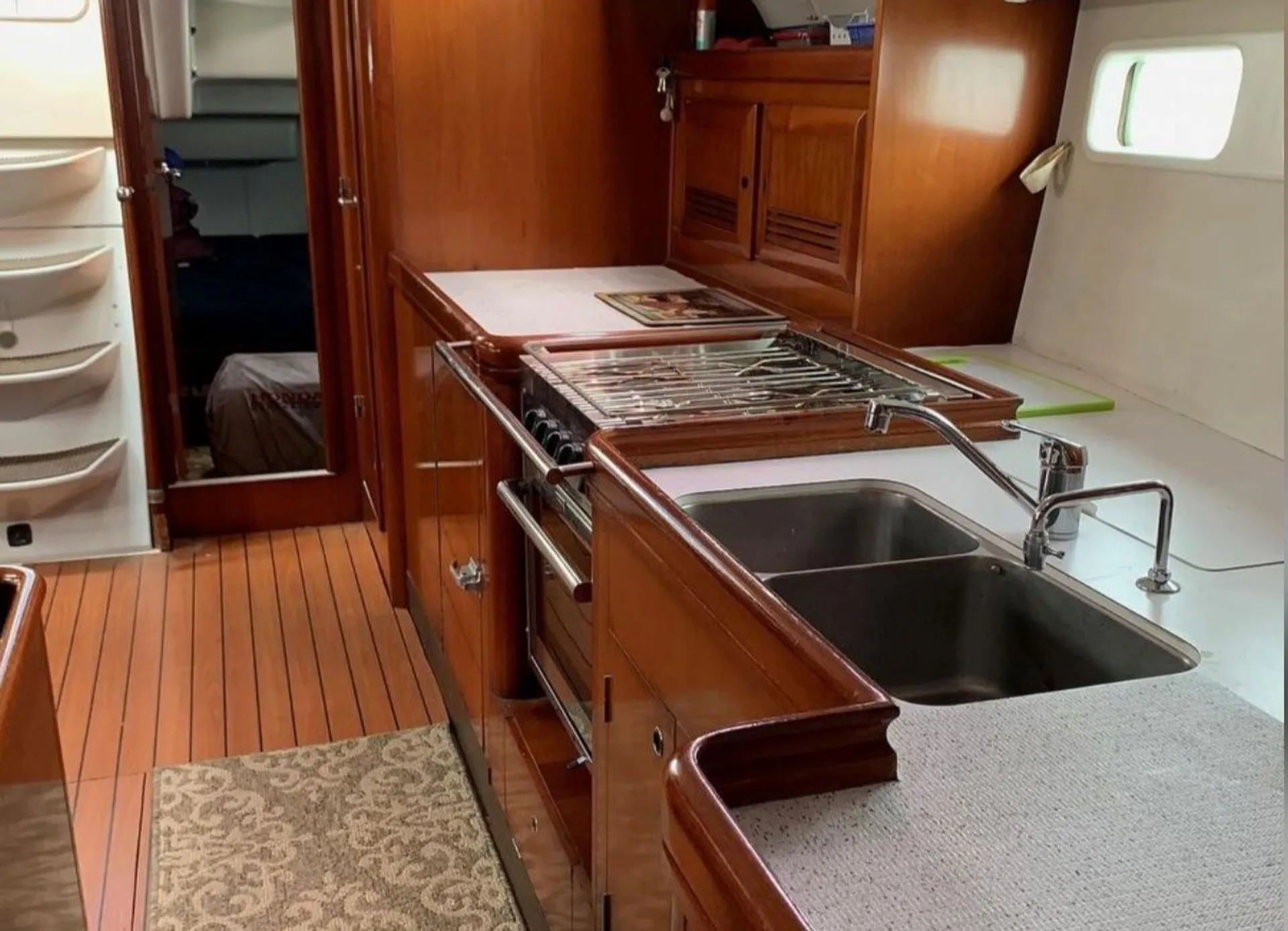 Experience the Magic of Sailing on a 47-Foot Yacht
