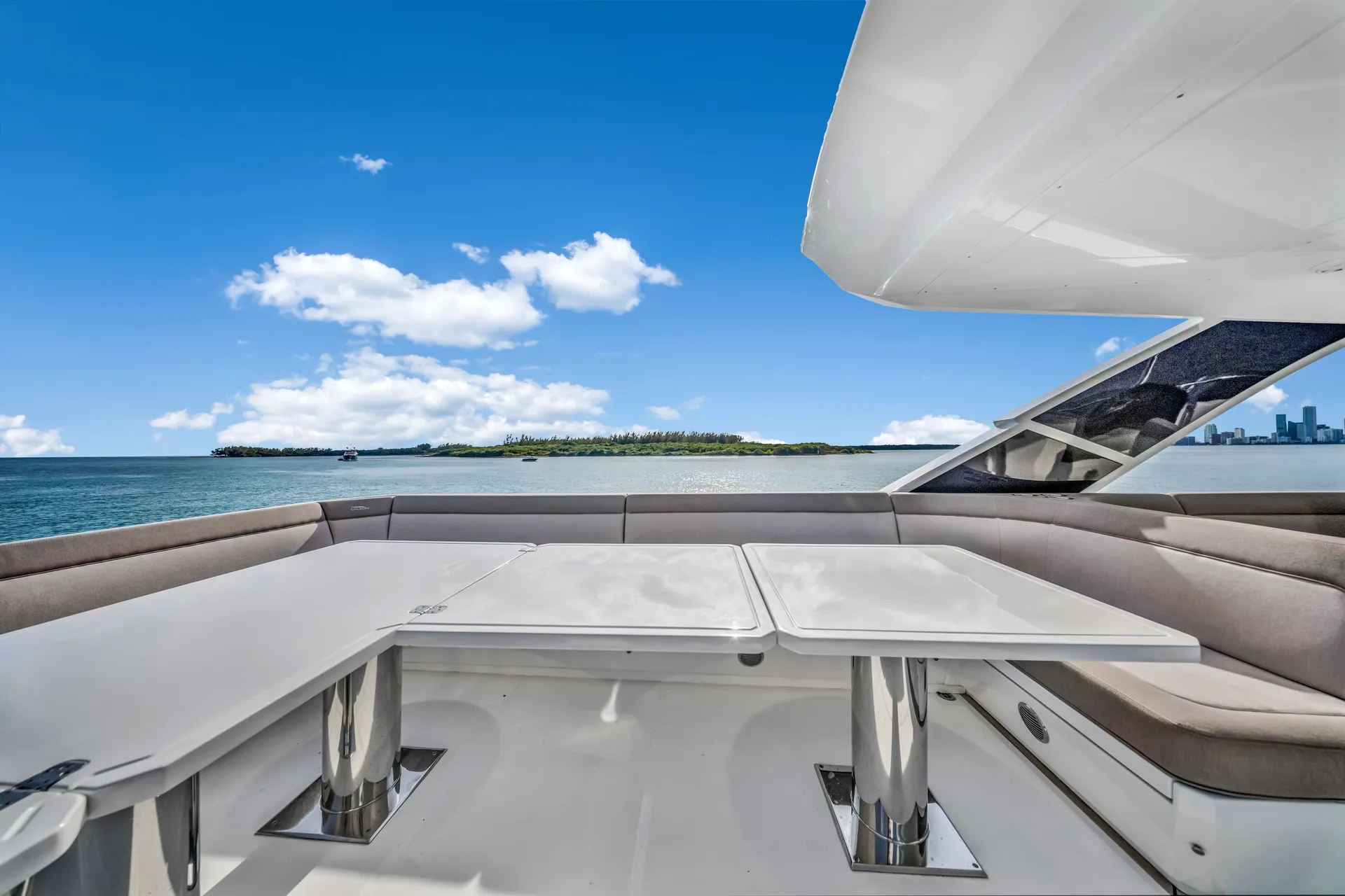 Galeon 640 Flybridge in Sag Harbor, NY — photo 8