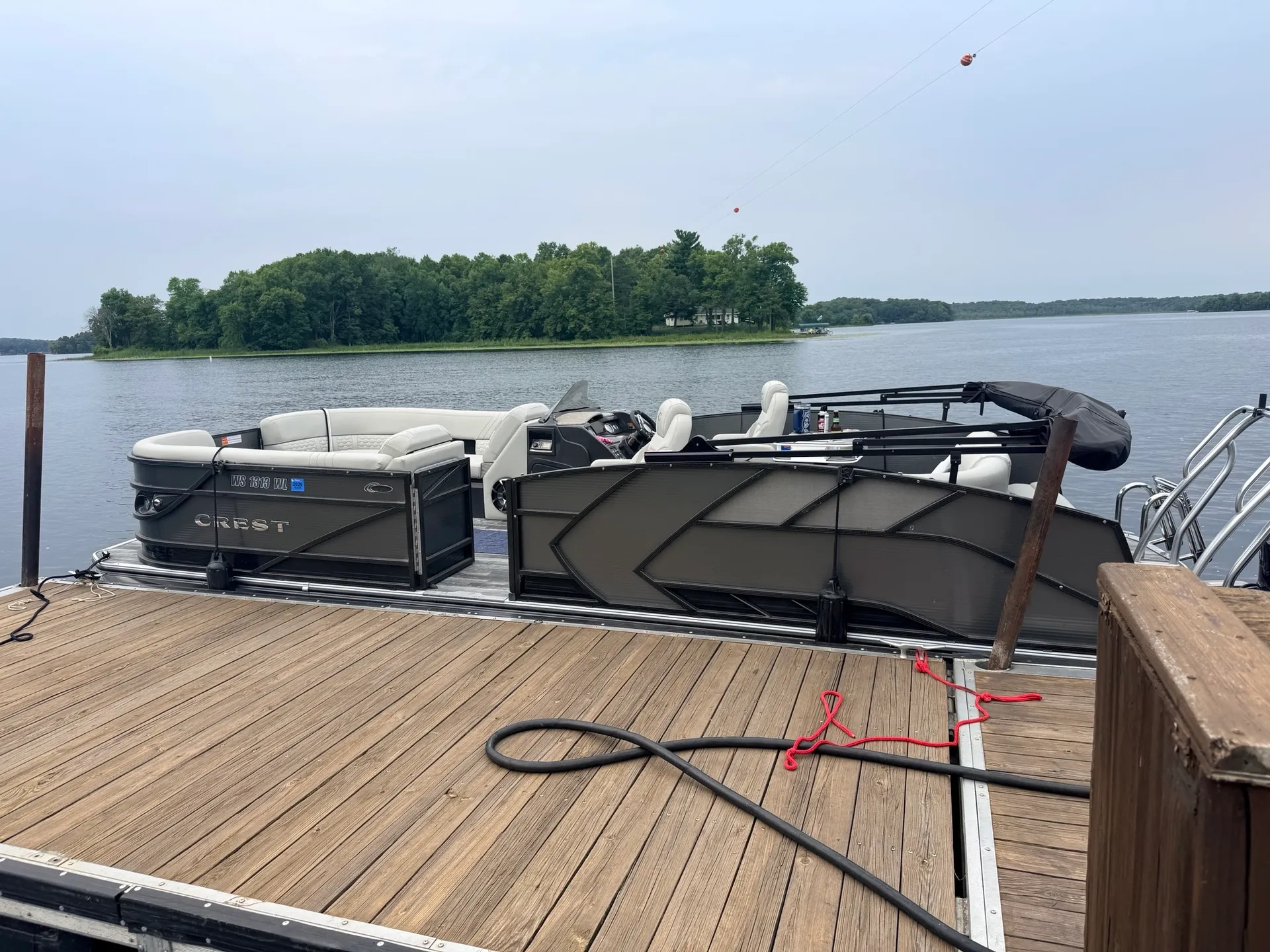 CREST PONTOONS 250 SLR2 CARIBBEAN TRITOON in Balsam Lake, WI — photo 3