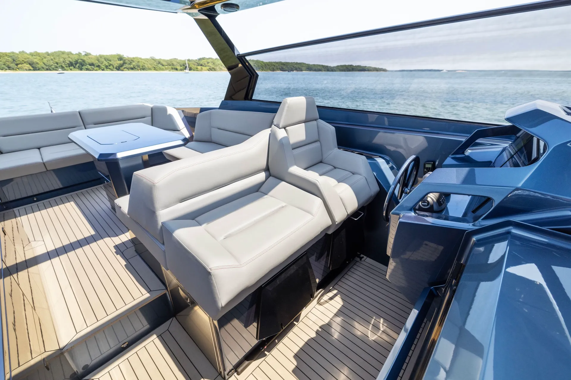 Vanquish 52 in Sag Harbor, NY — photo 4