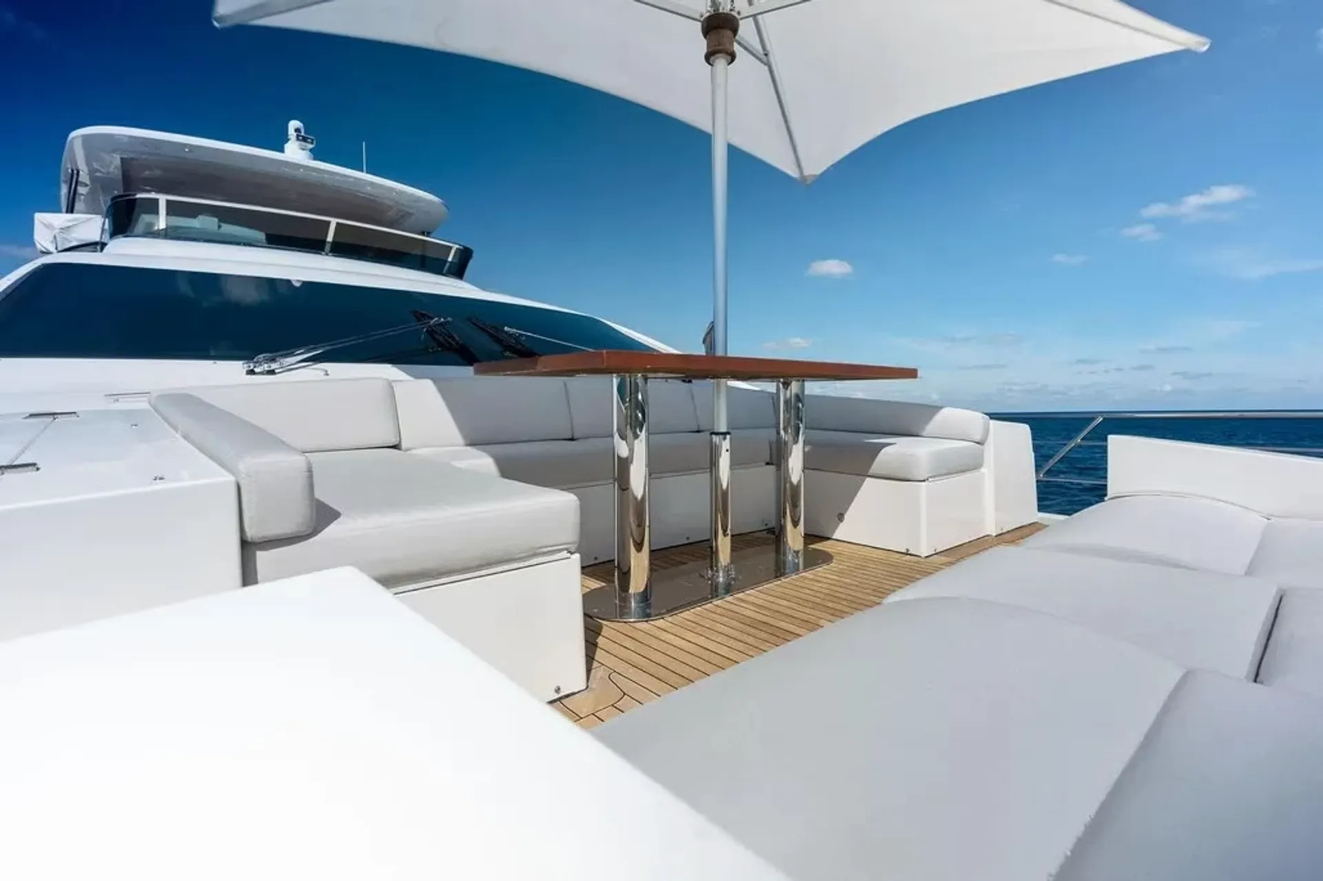 Azimut 88 in Miami, FL — photo 2