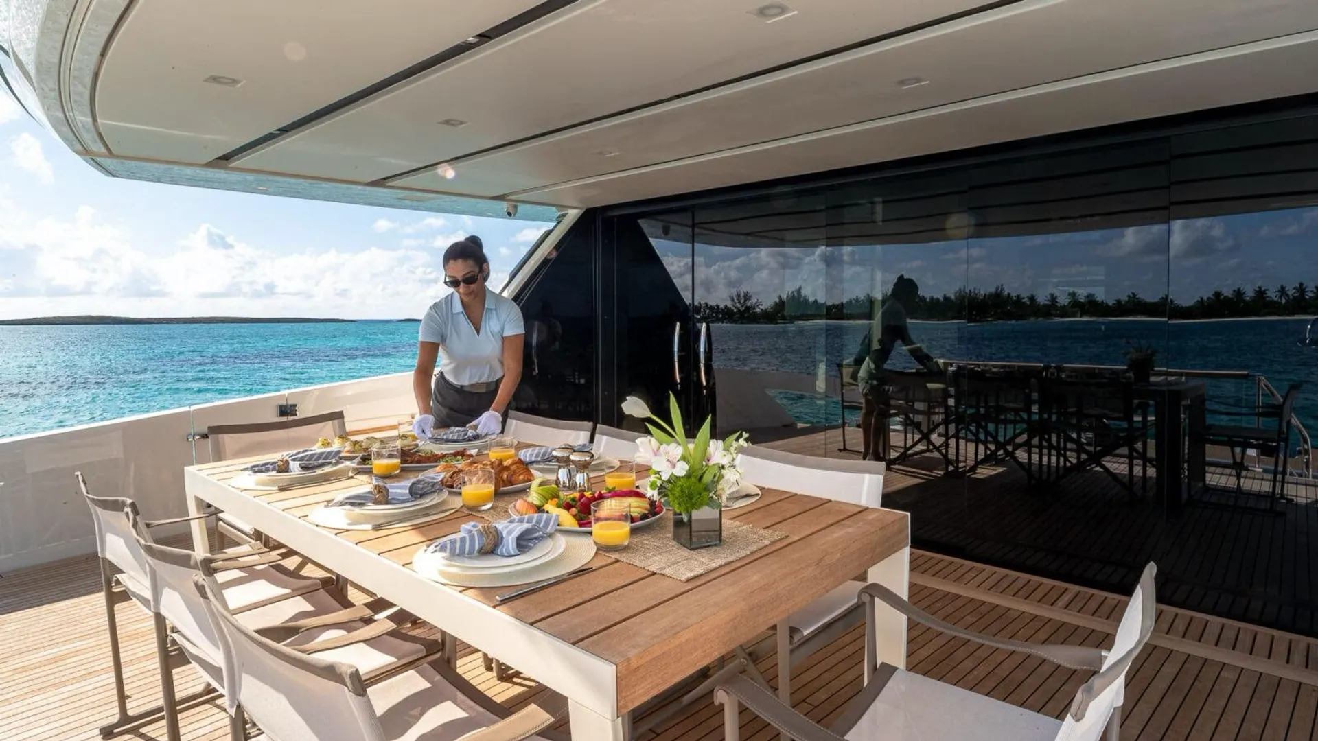 88ft San Lorenzo w/ Jet Skis, Seabobs, Paddleboard & More!