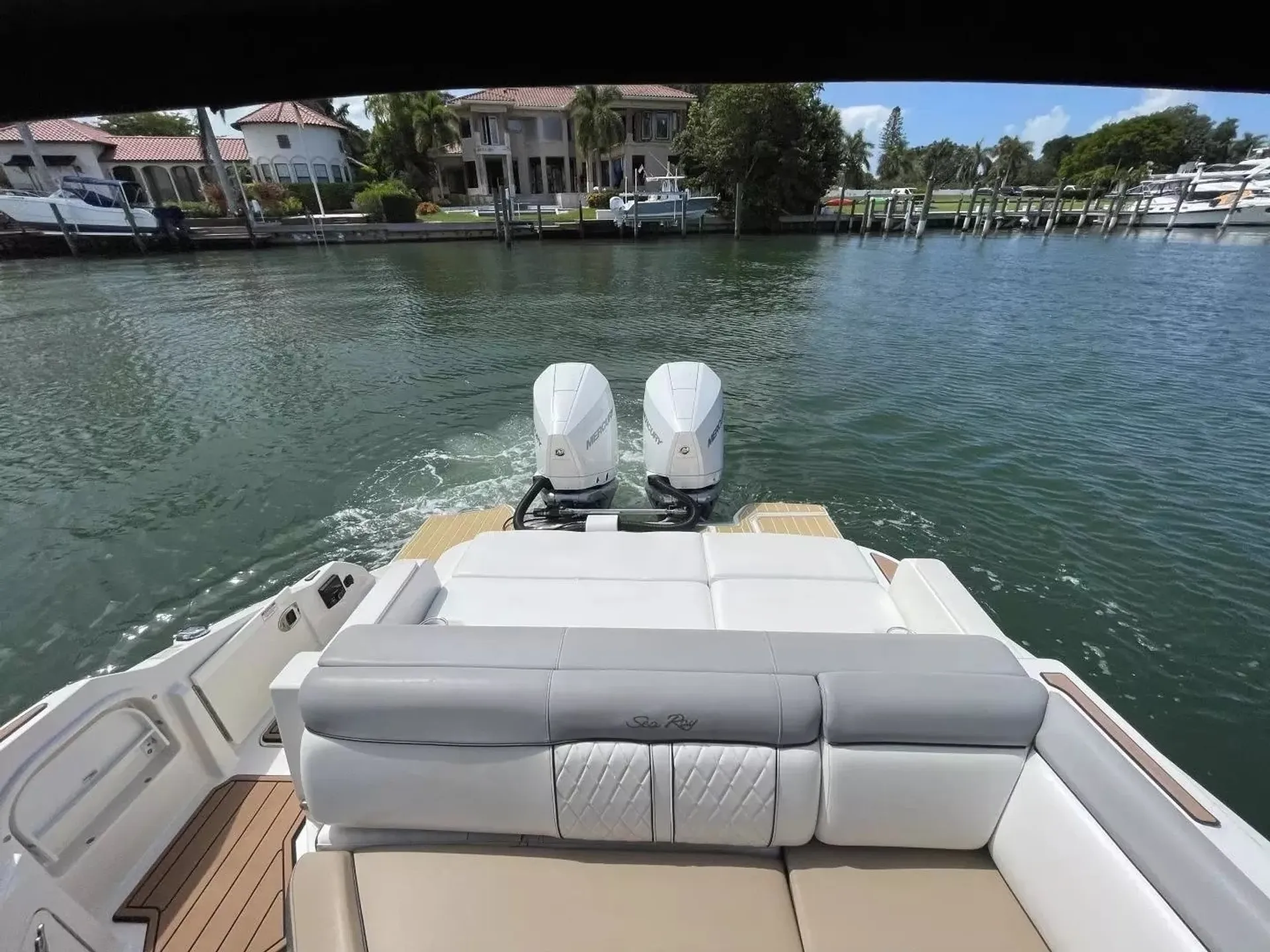 Sea Ray Boats SDX in Brooklyn, NY — photo 4