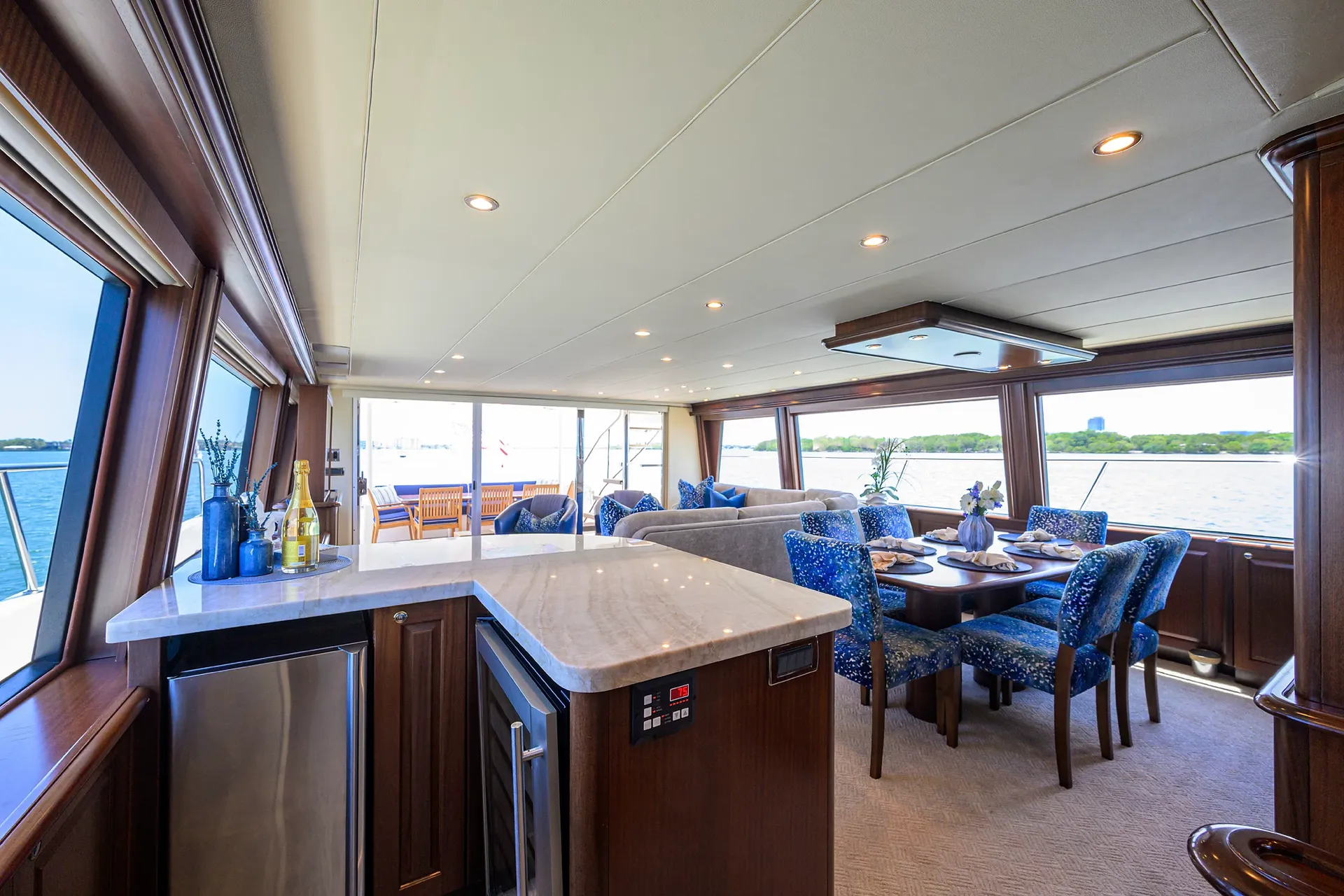 PACIFIC MARINER YACHTS PACIFIC MARINER 85 in Old Saybrook, CT — photo 6