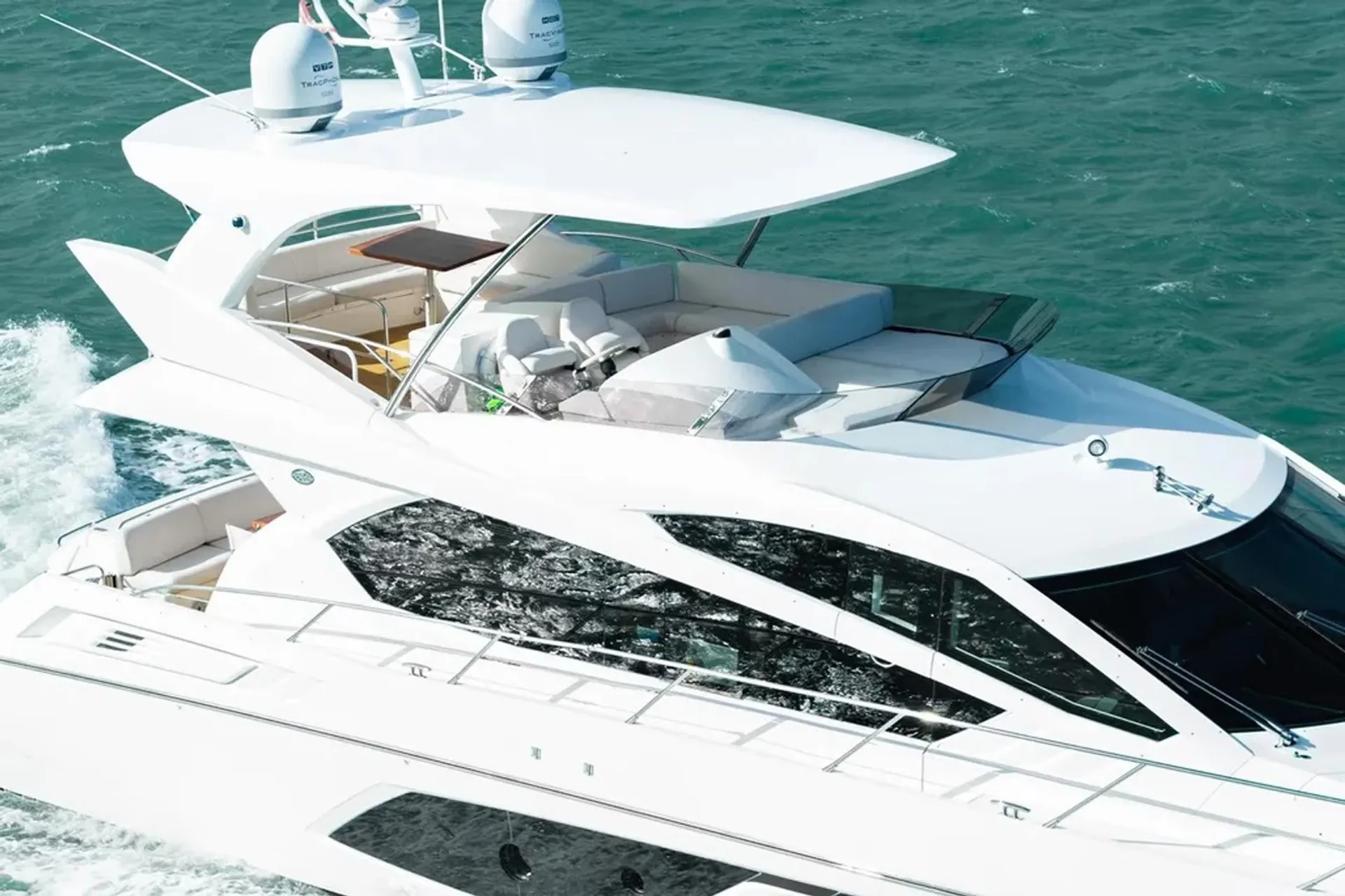 Sunseeker Manhattan 68 in Port Washington, NY — photo 4