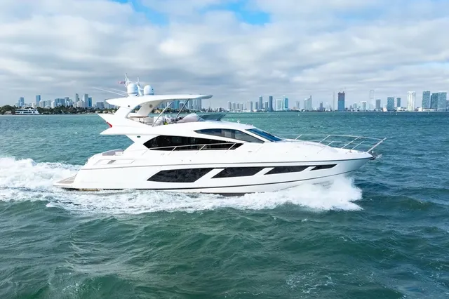 Rent a Sunseeker motor yacht in Port Washington, NY near me