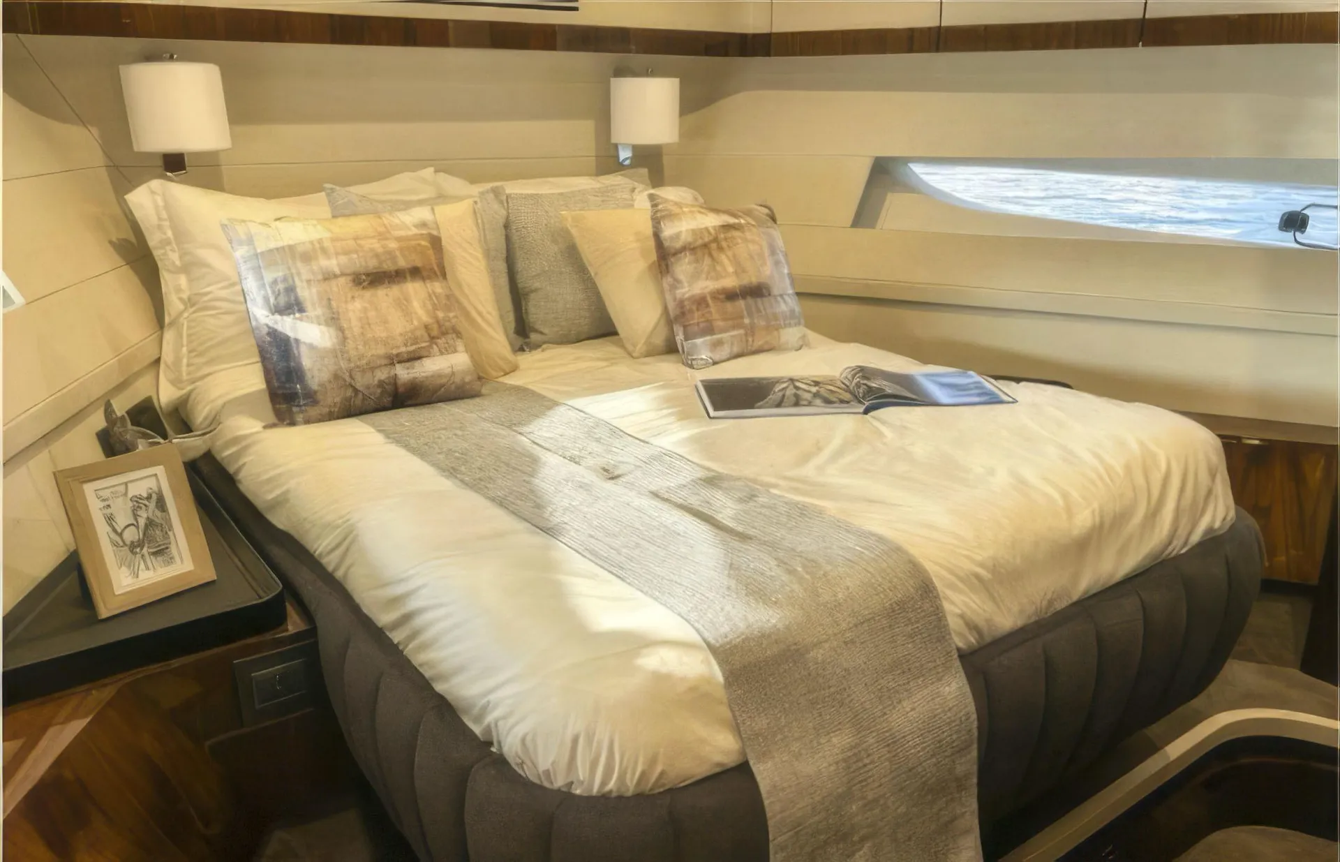 Luxe 68ft Fairline w/ A Paddleboard, Kayak &amp; More in Northeast, USA!