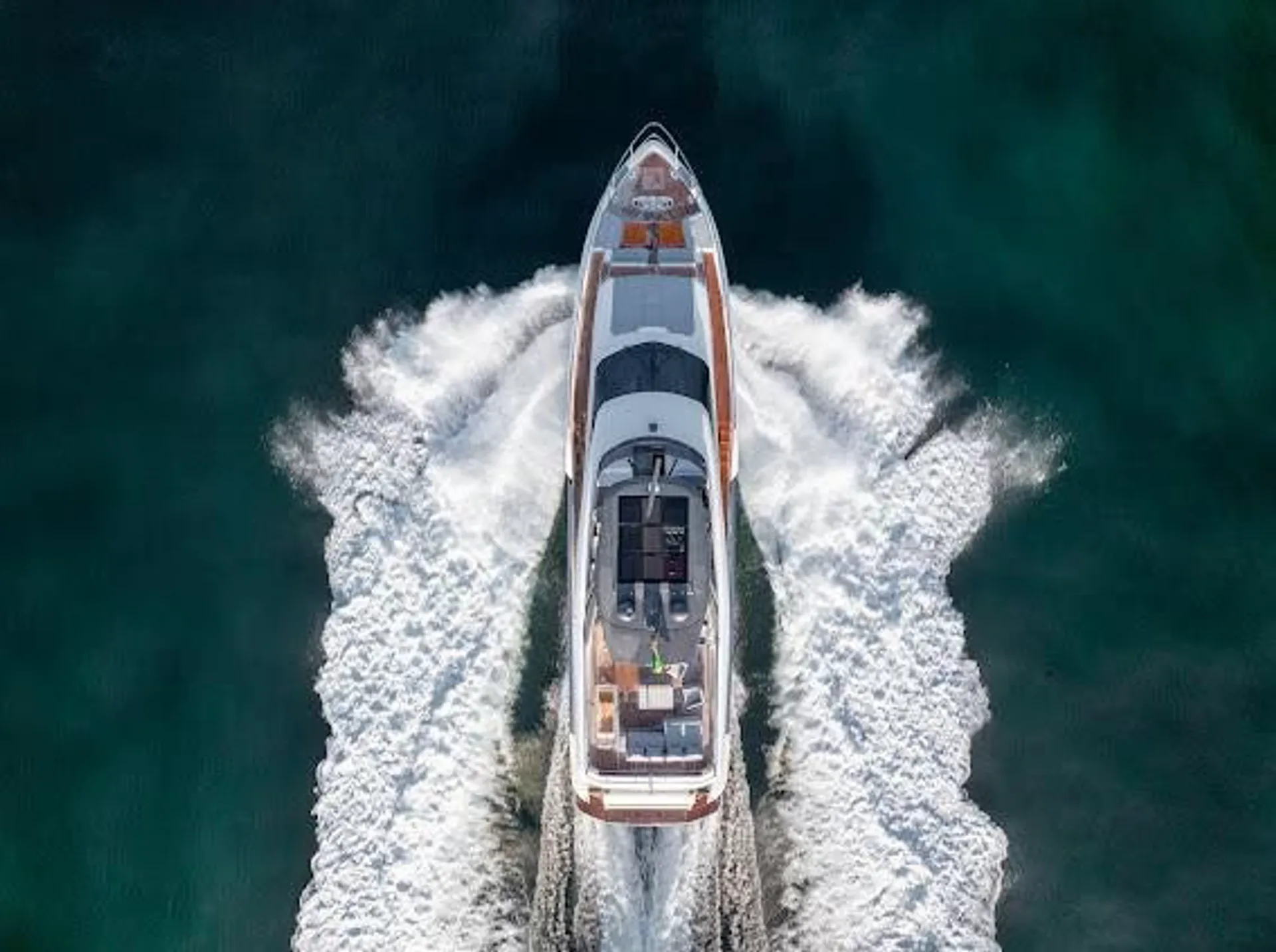 Ferretti Yachts 860 in Montauk, NY — photo 3