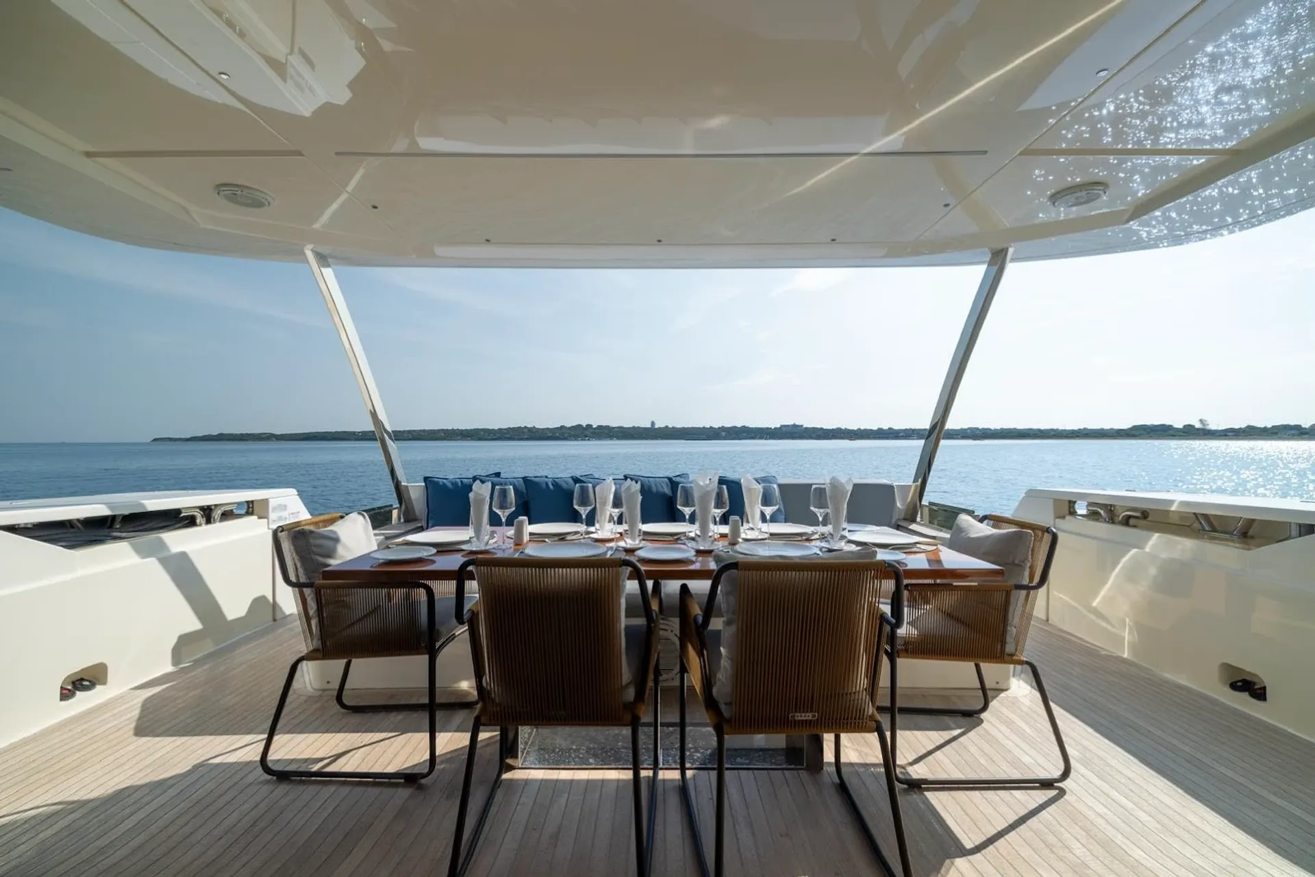 Ferretti Yachts 860 in Montauk, NY — photo 6