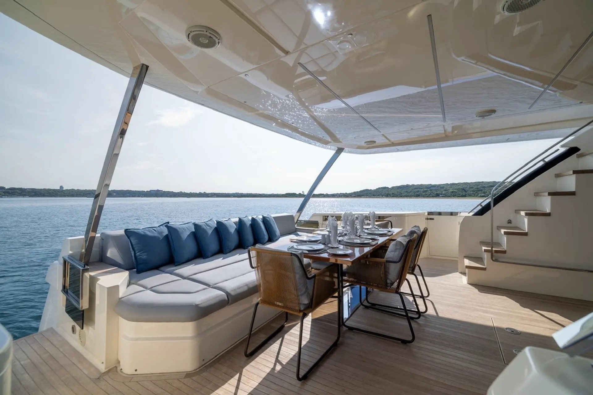 Ferretti Yachts 860 in Montauk, NY — photo 8