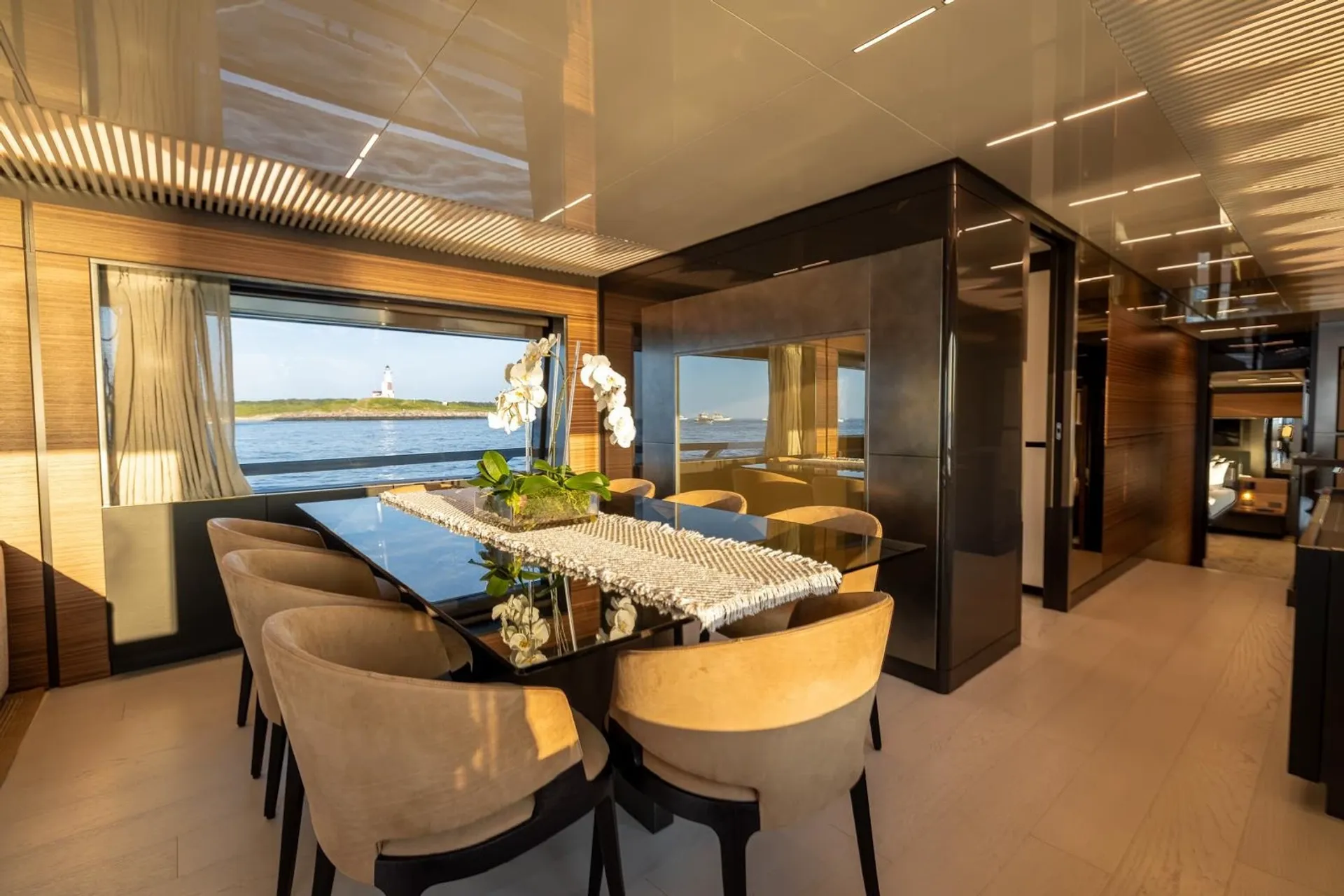 Ferretti Yachts 860 in Montauk, NY — photo 9