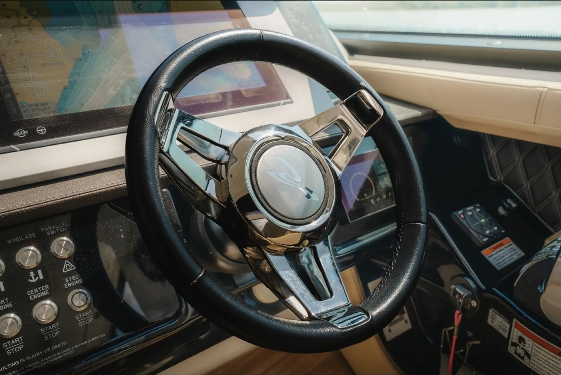 2021 Sea Ray SLX 400 — Luxury, Performance & Fun on the Water
