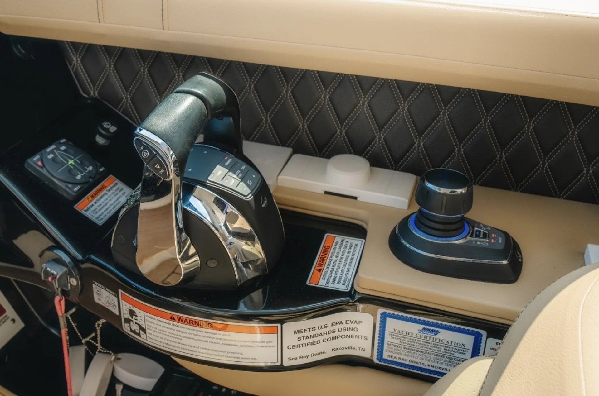 2021 Sea Ray SLX 400 — Luxury, Performance & Fun on the Water