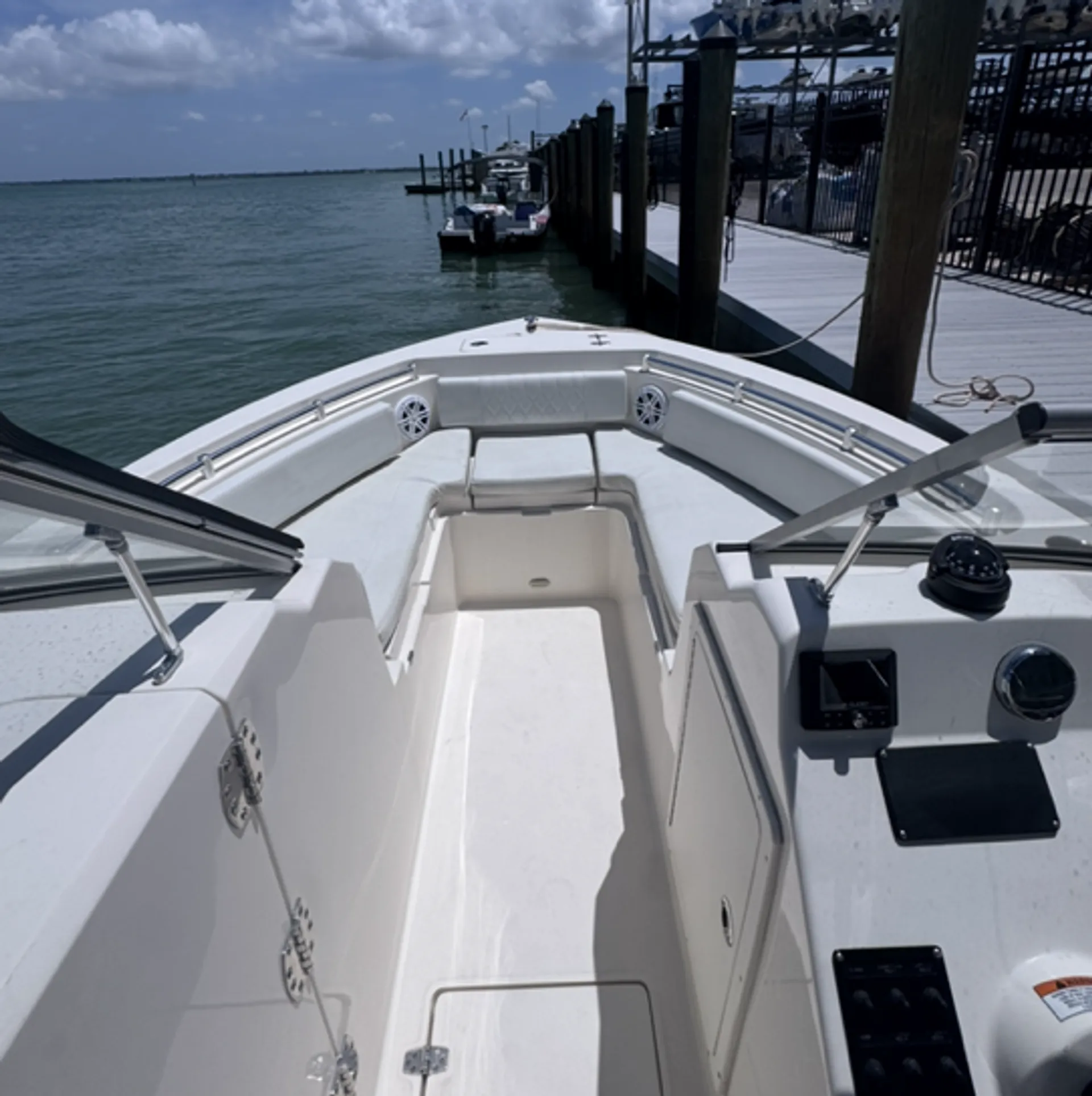 COBIA BOATS 220 DC in Sarasota, FL — photo 4