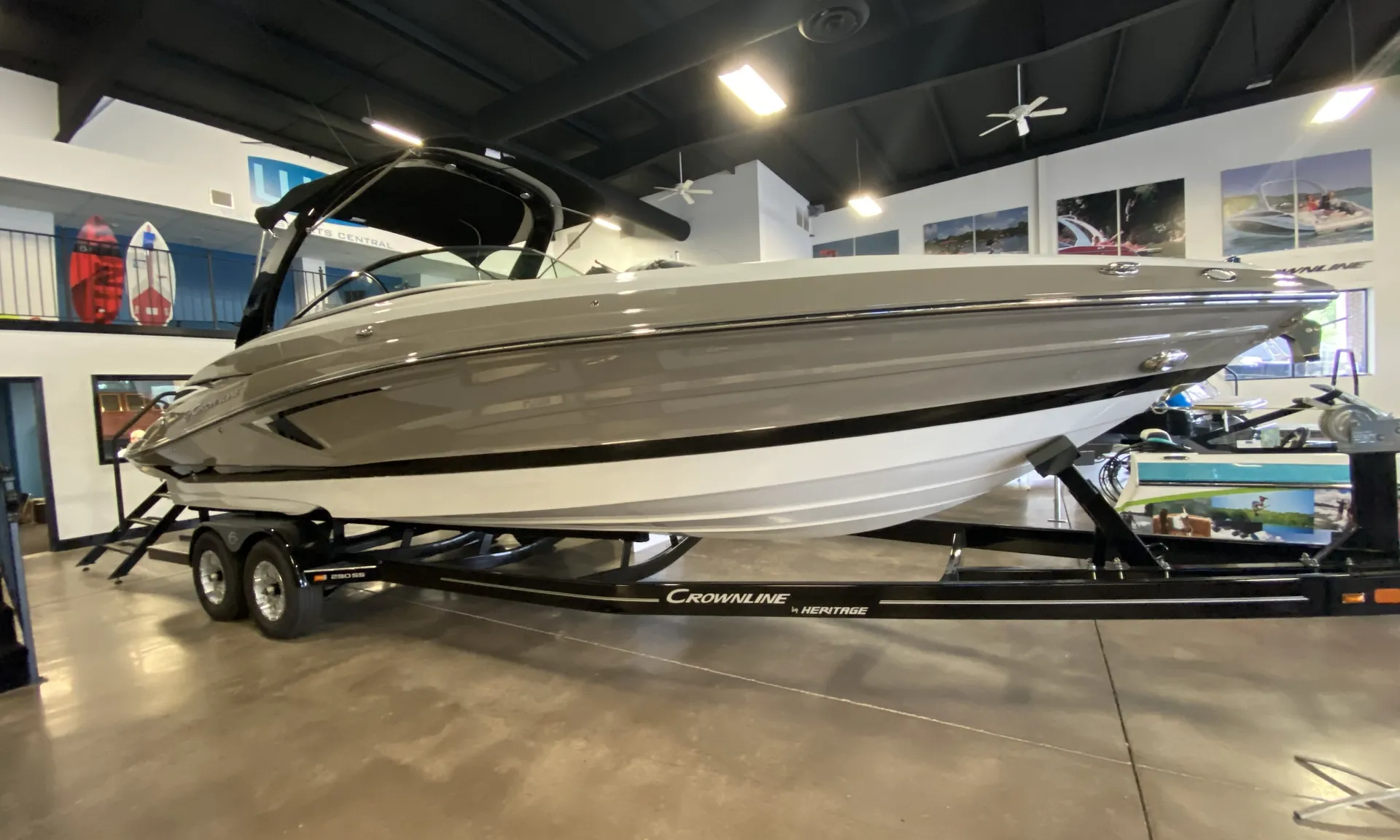 CROWNLINE BOATS 290 SS in Buford, GA — photo 5
