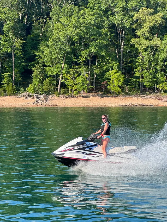Rent a YAMAHA jet ski / personal water craft in LaFollette, TN near me