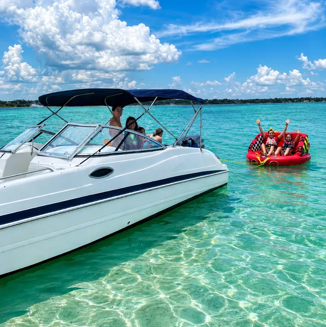 Rent a bow rider in Indian Shores, FL near me
