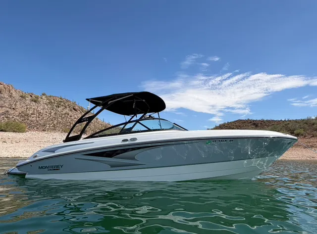 Rent a MONTEREY BOATS bow rider in Chandler, AZ near me