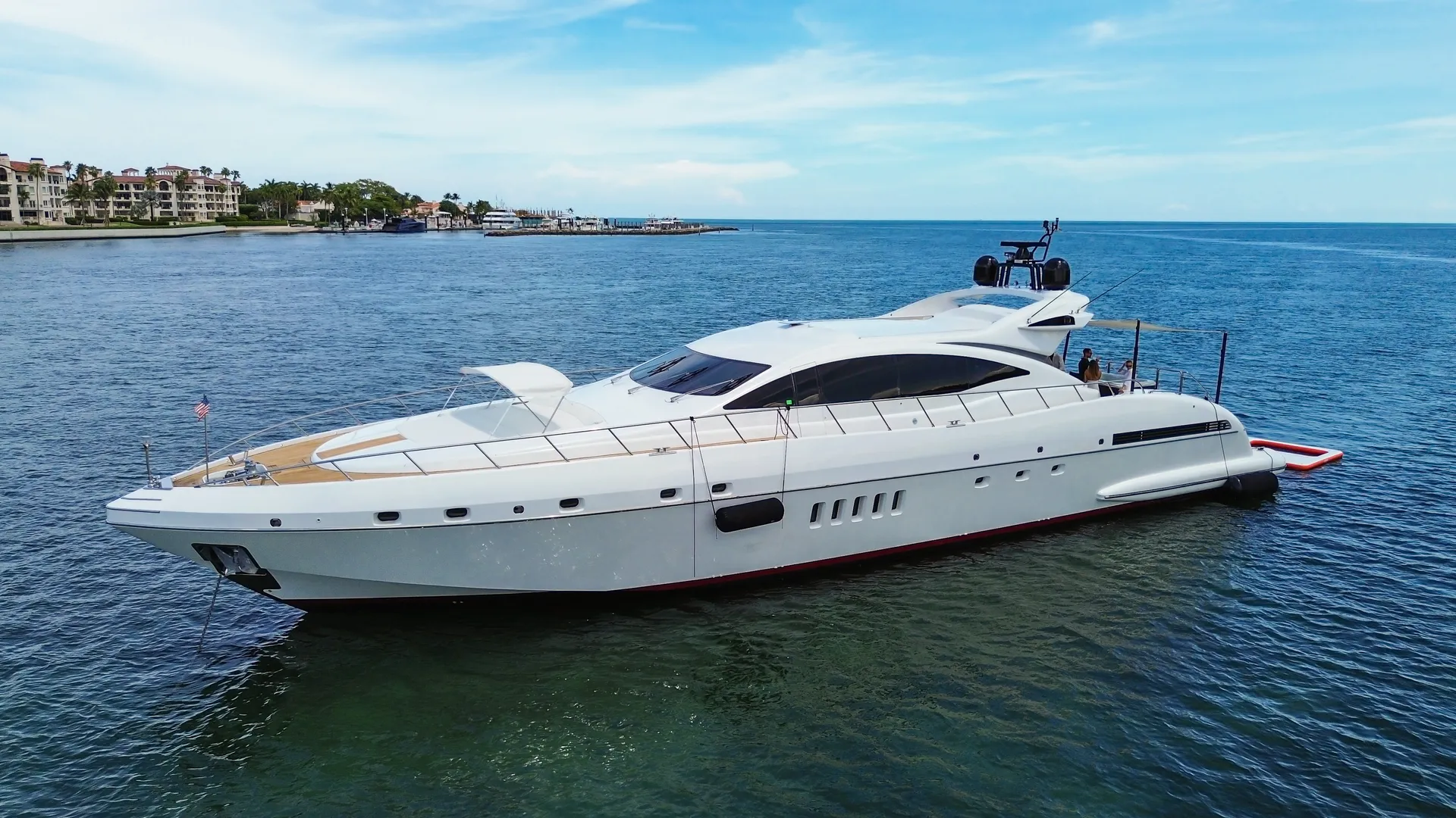 Mangusta Mangusta in Miami Beach, FL