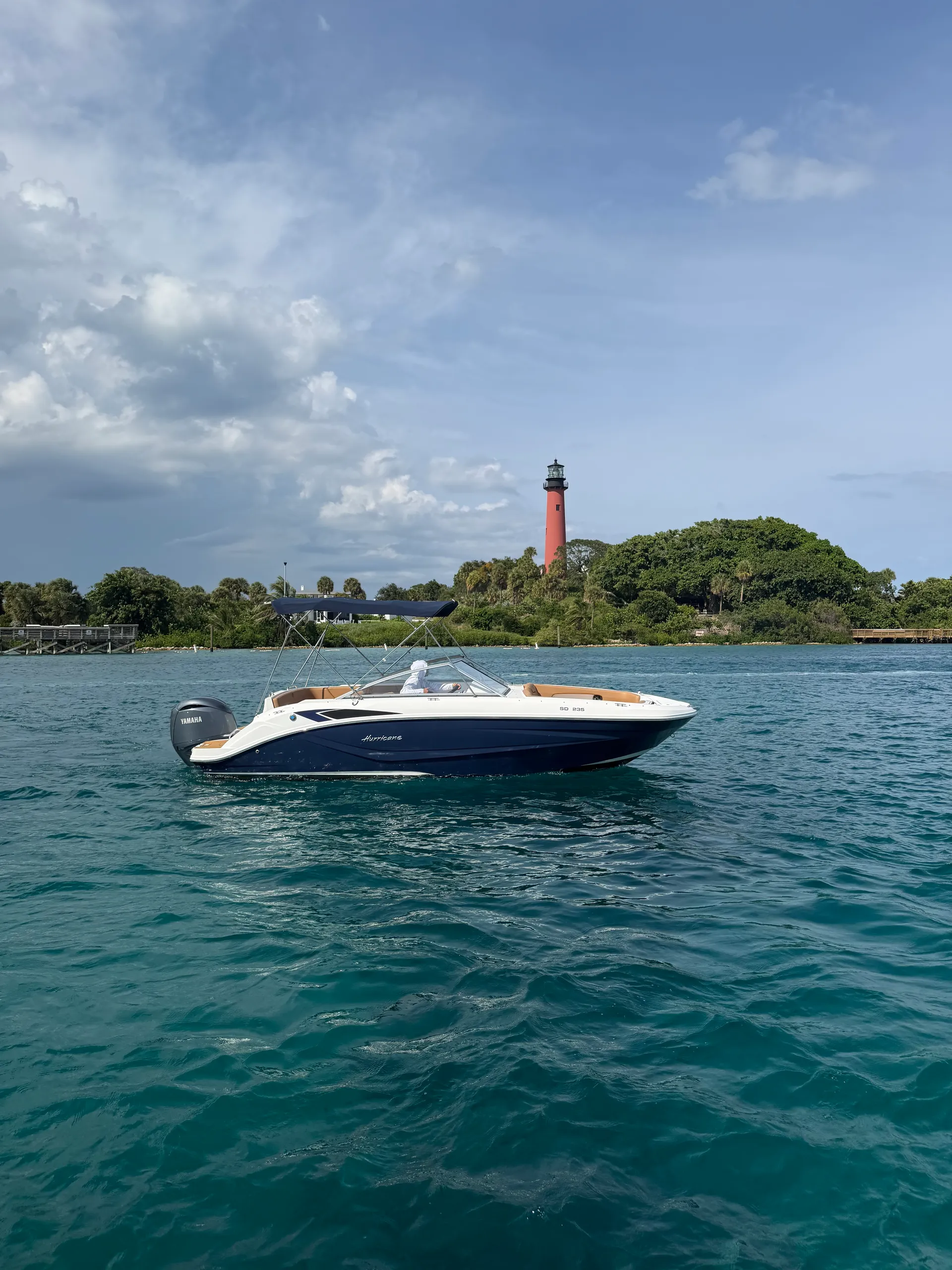 HURRICANE BOATS SD 235 OB in Jupiter, FL — photo 6