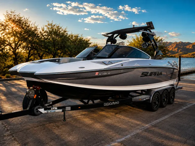 Rent a SUPRA BY SKIERS CHOICE ski and wakeboard in Scottsdale, AZ near me
