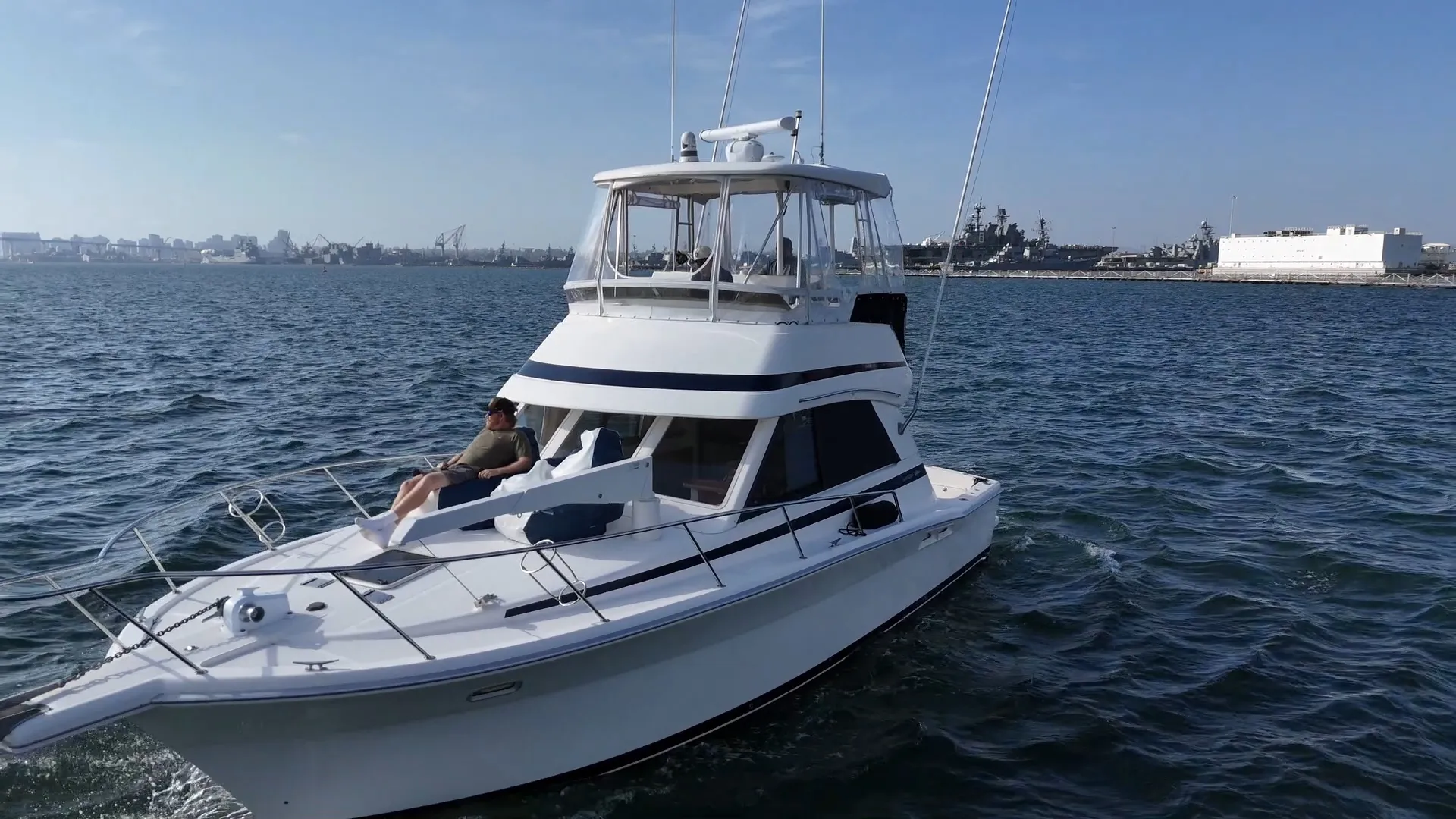 Riviera Cruiser Platinum Flybridge in San Diego, CA — photo 6